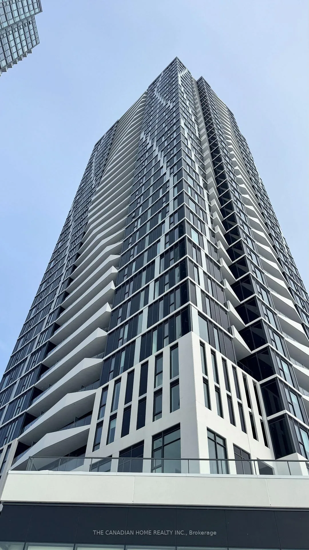 Front of Unit 3305, 25 Wellington Street