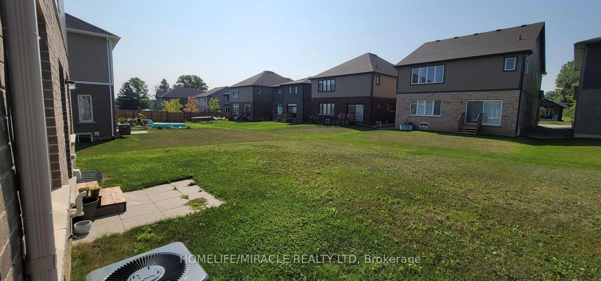 Photo 33 of 50 Lymburner Street, Pelham, Fonthill — HOMEH