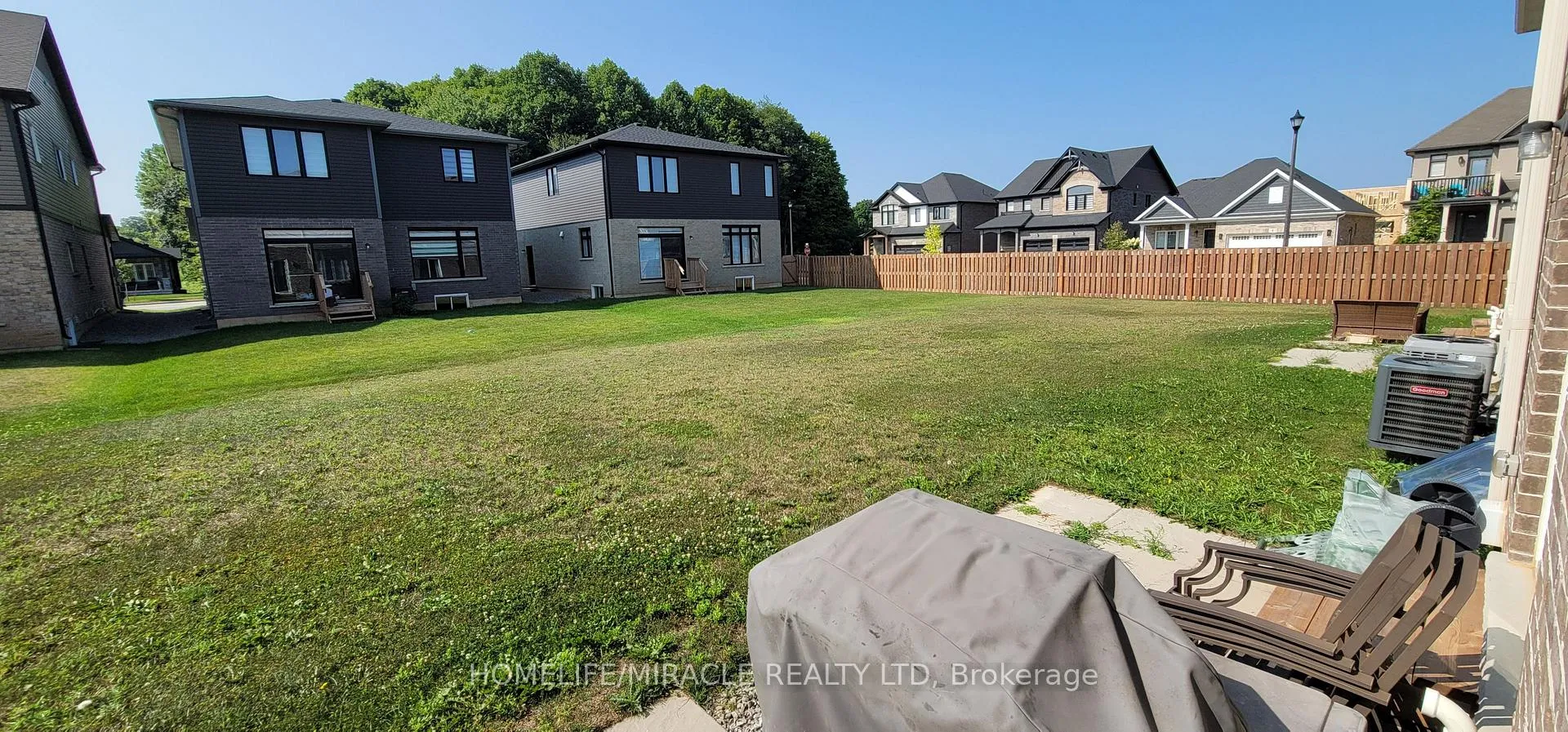 Photo 35 of 50 Lymburner Street, Pelham, Fonthill — HOMEH