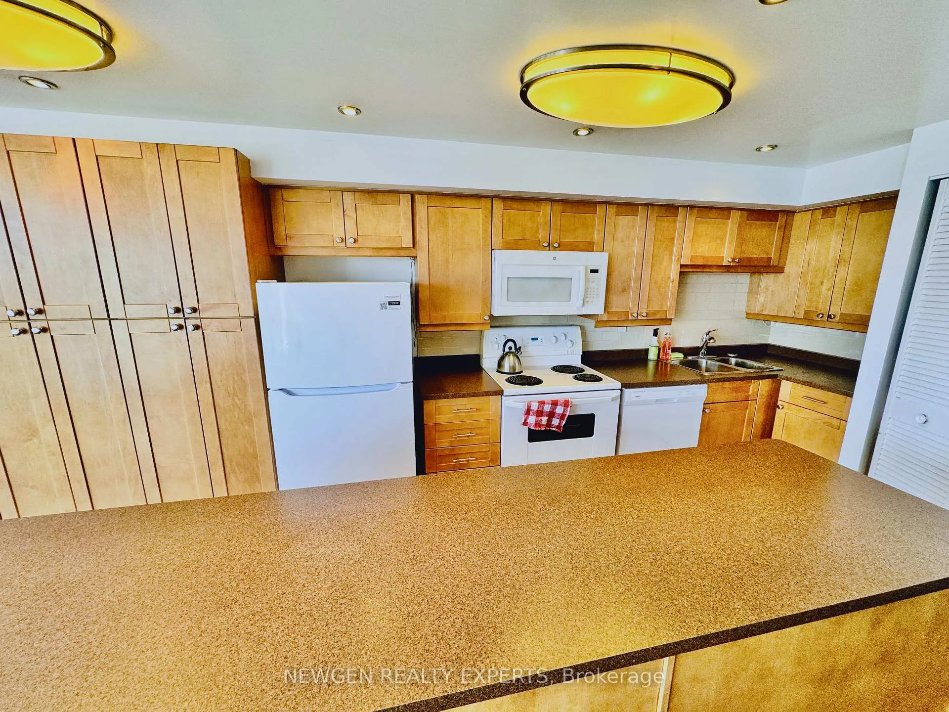 Photo 6 of Unit 14F, 86 Gerrard Street E, Toronto, Church-Yonge Corridor — HOMEH