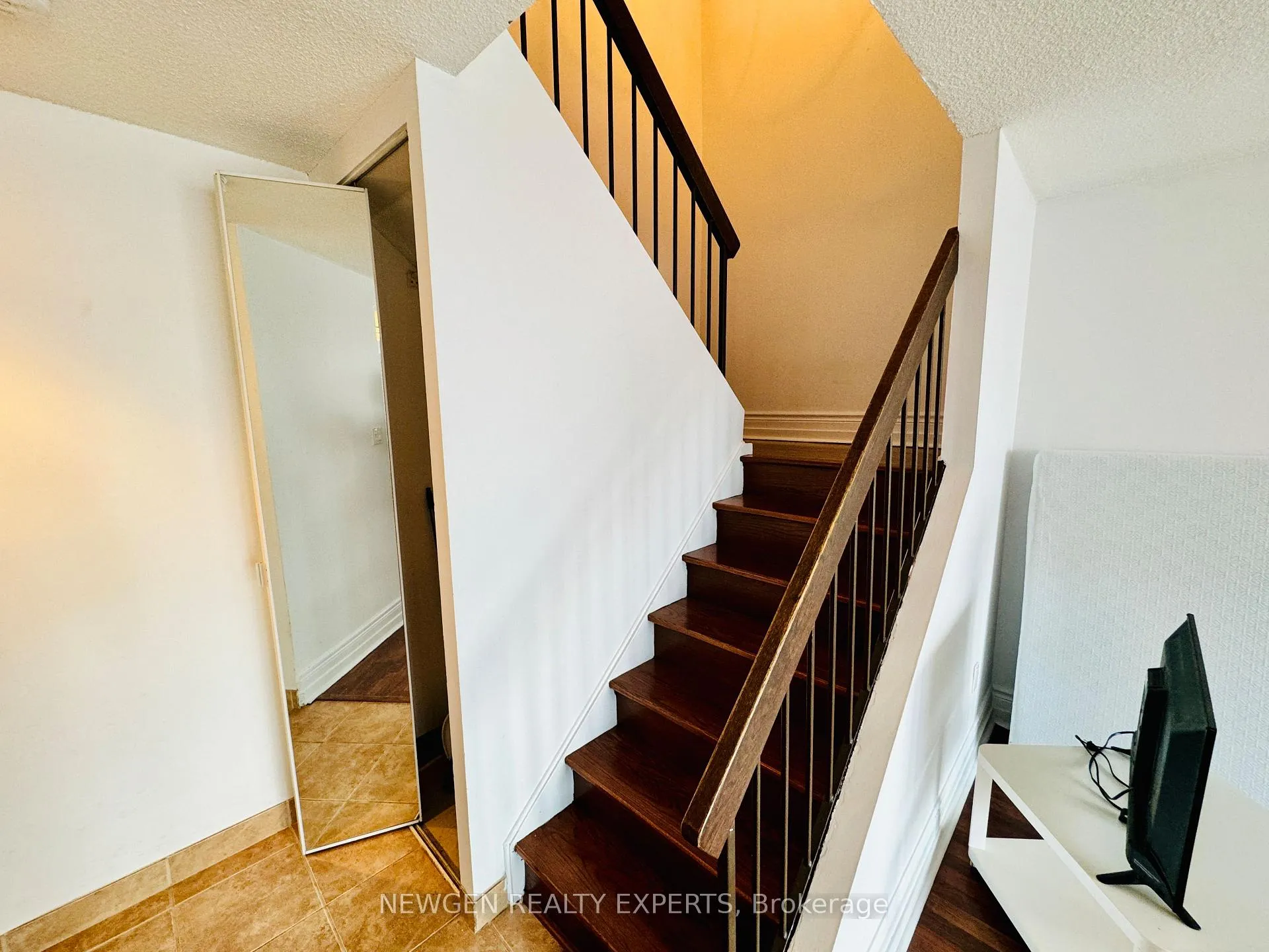 Photo 8 of Unit 14F, 86 Gerrard Street E, Toronto, Church-Yonge Corridor — HOMEH