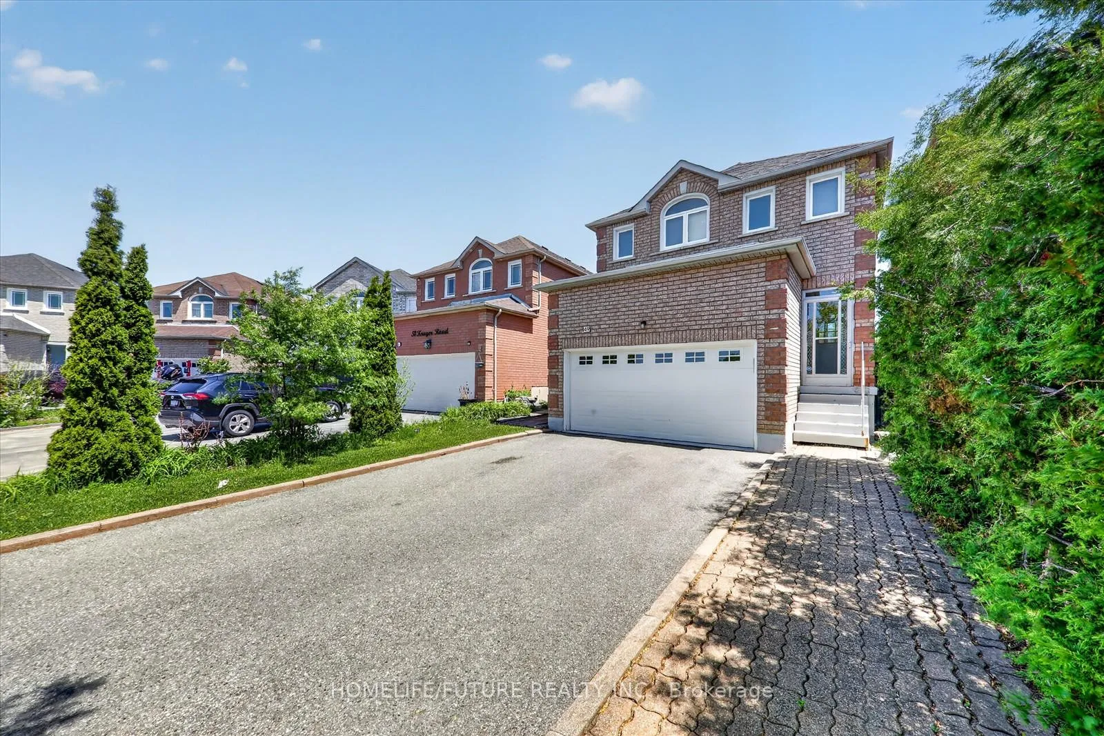 Photo 2 of 49 Kruger Road, Markham, Middlefield — HOMEH