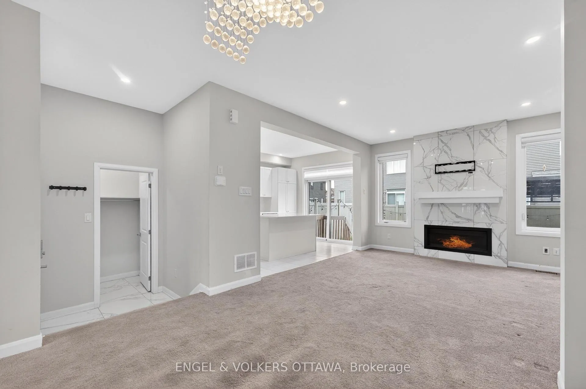 Photo 8 of 87 Coco Place, Ottawa, Kanata - Kanata Lakes/Heritage Hills — HOMEH