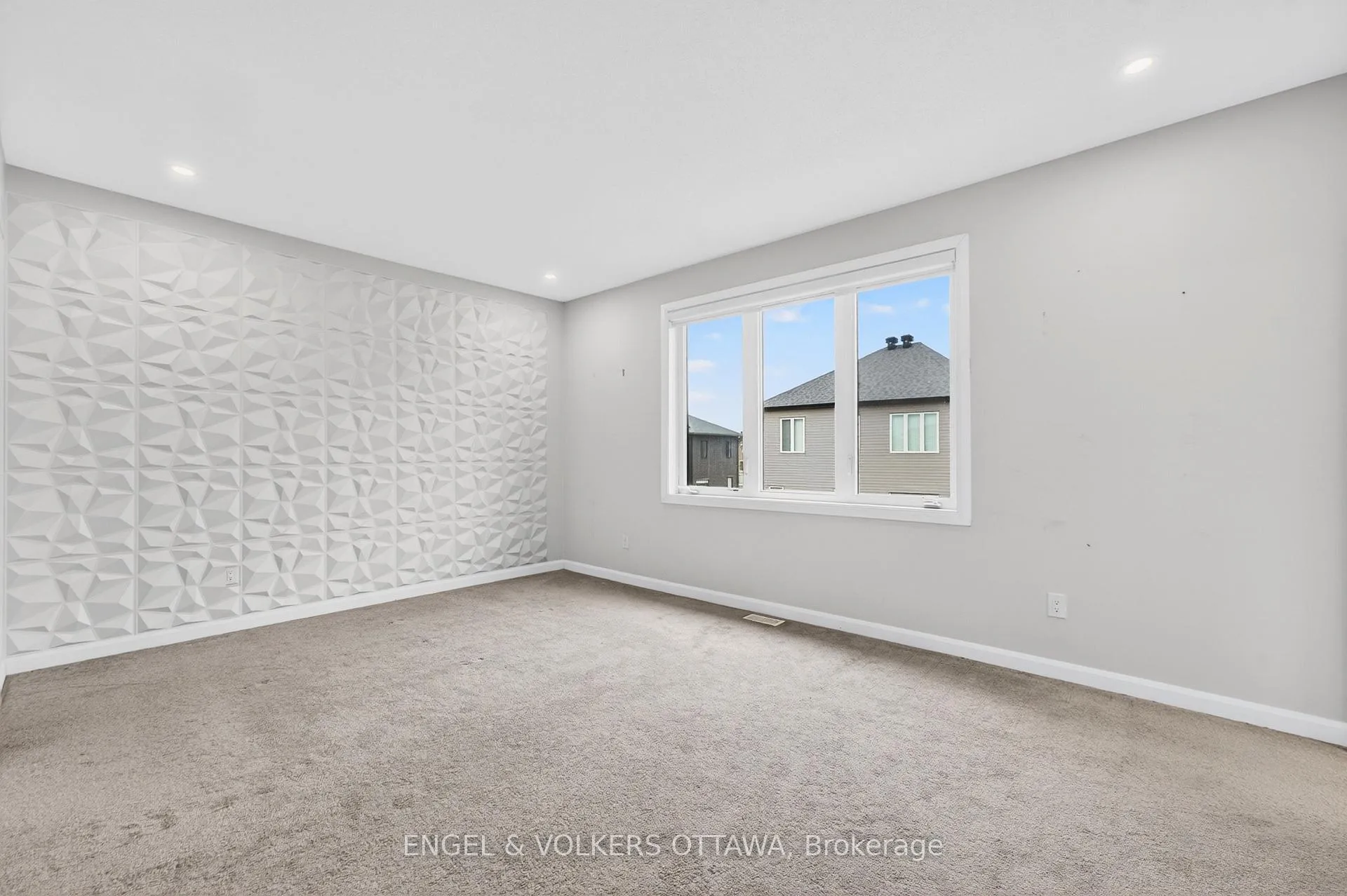 Photo 25 of 87 Coco Place, Ottawa, Kanata - Kanata Lakes/Heritage Hills — HOMEH