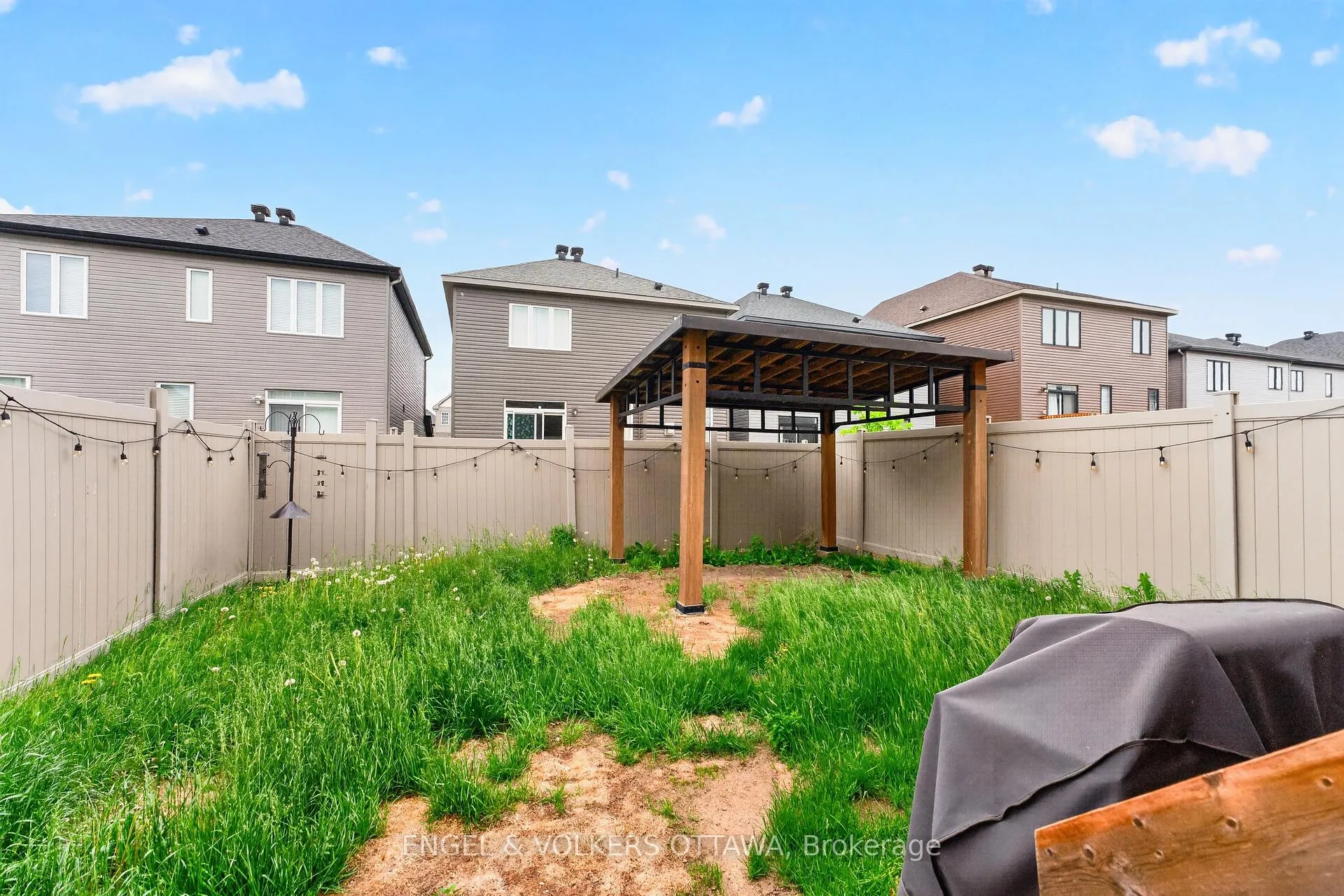 Photo 35 of 87 Coco Place, Ottawa, Kanata - Kanata Lakes/Heritage Hills — HOMEH