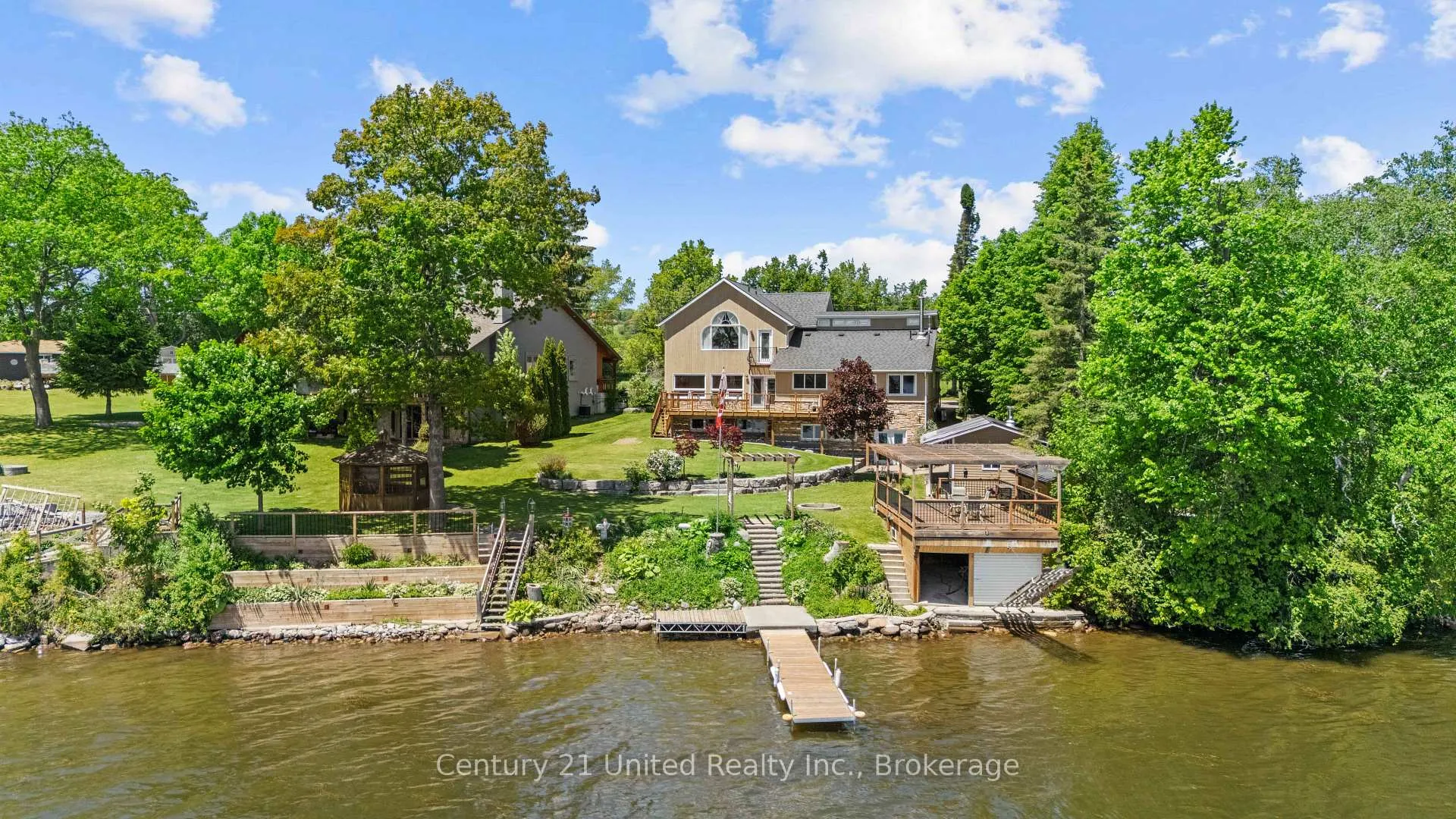 Photo of 825 Southview Drive