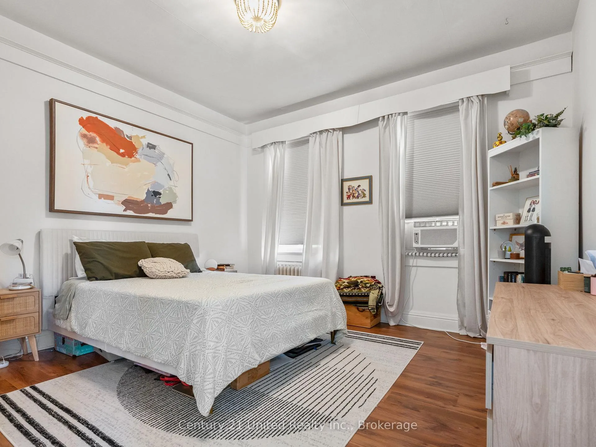 Photo 12 of Unit 1, 34 King Street W, Clarington, Bowmanville — HOMEH