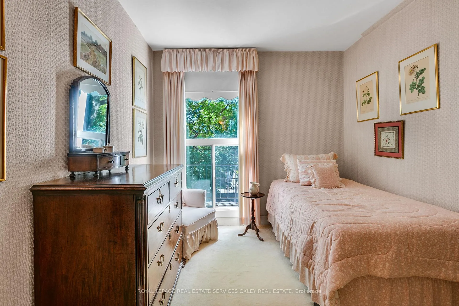 Photo 24 of 129 Alcorn Avenue, Toronto, Yonge-St. Clair — HOMEH