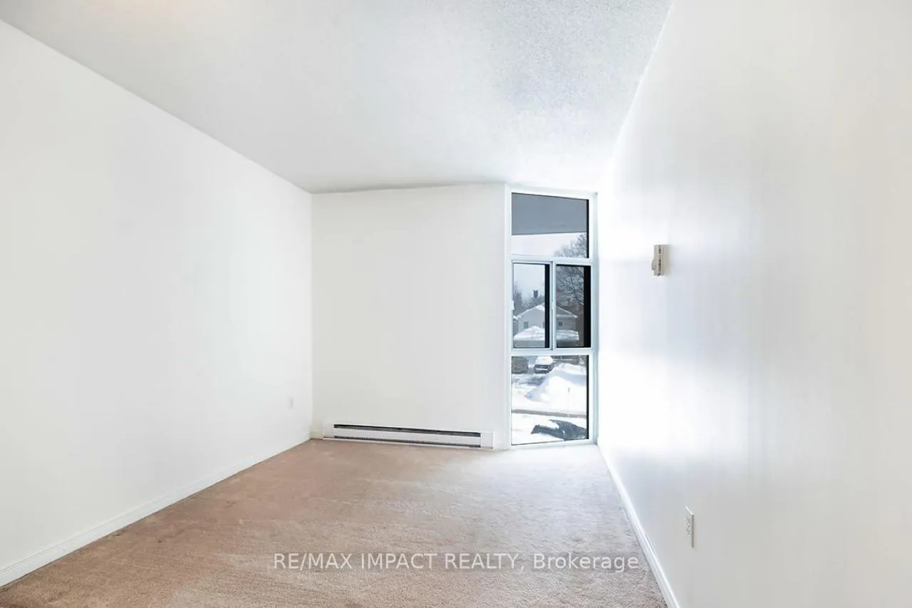 Photo 7 of Unit 412, 454 Centre Street, Oshawa, Central — HOMEH