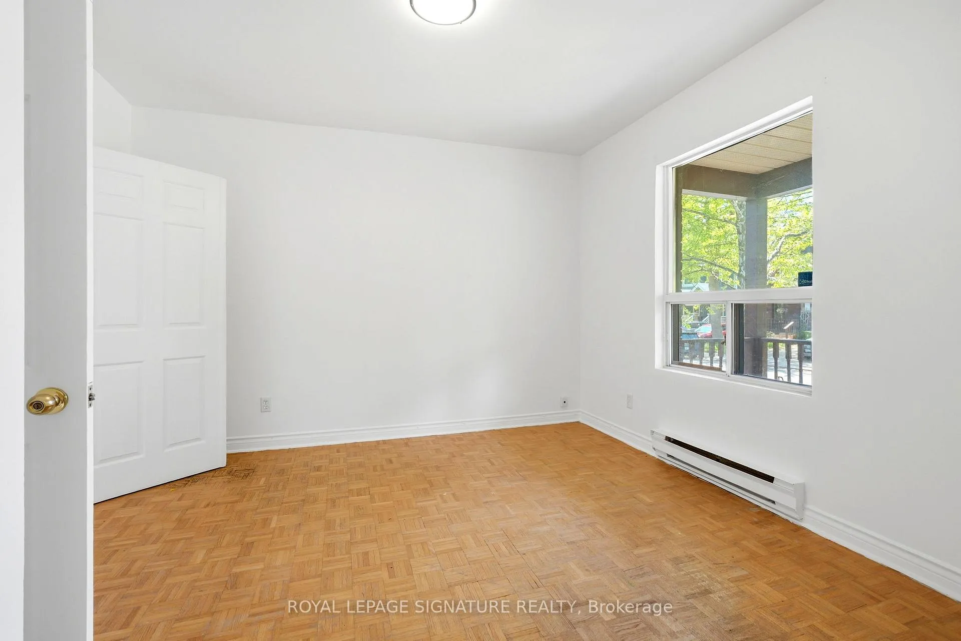 Photo 5 of 227 Woodfield Road, Toronto, Greenwood-Coxwell — HOMEH