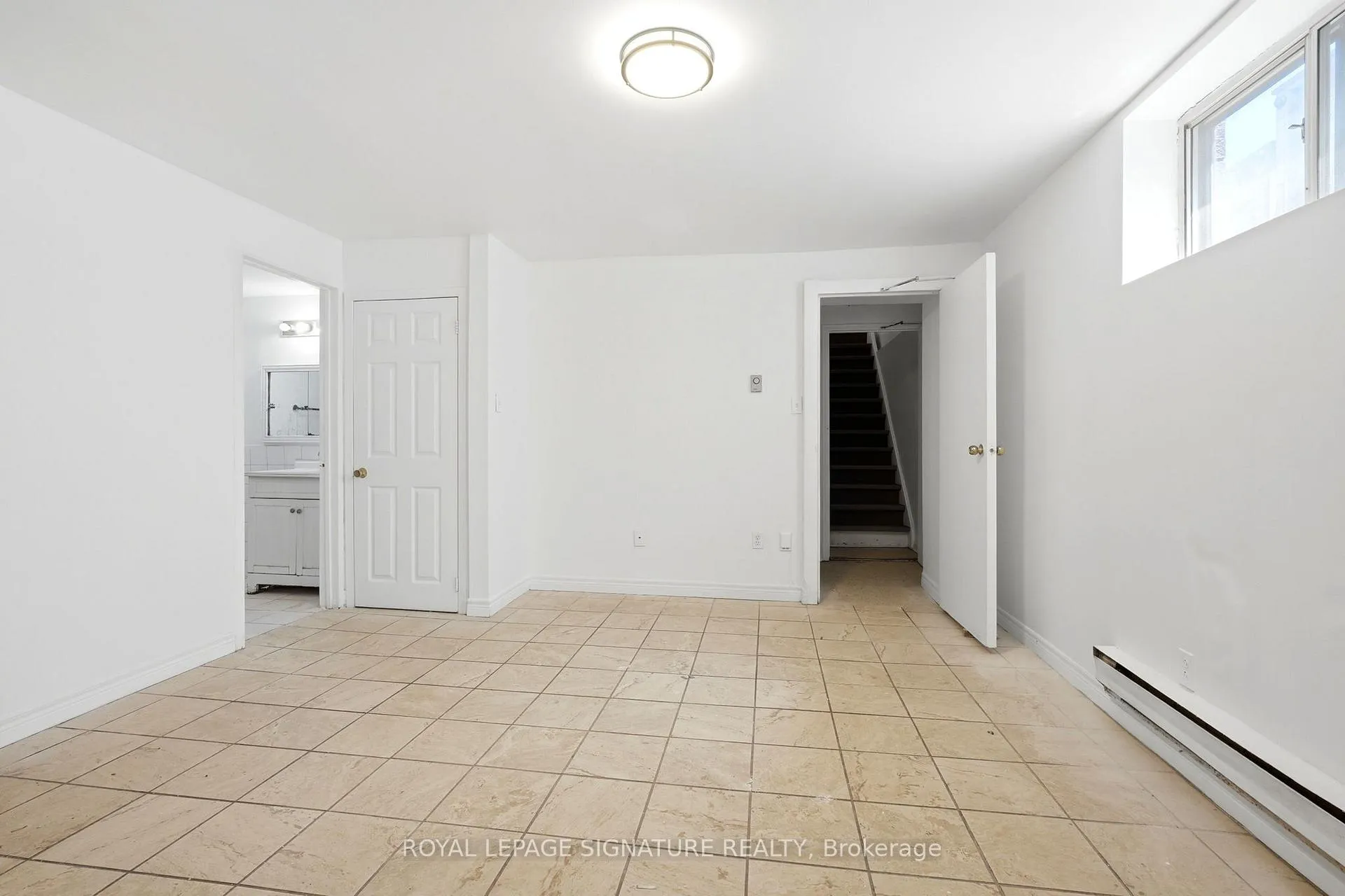 Photo 13 of 227 Woodfield Road, Toronto, Greenwood-Coxwell — HOMEH