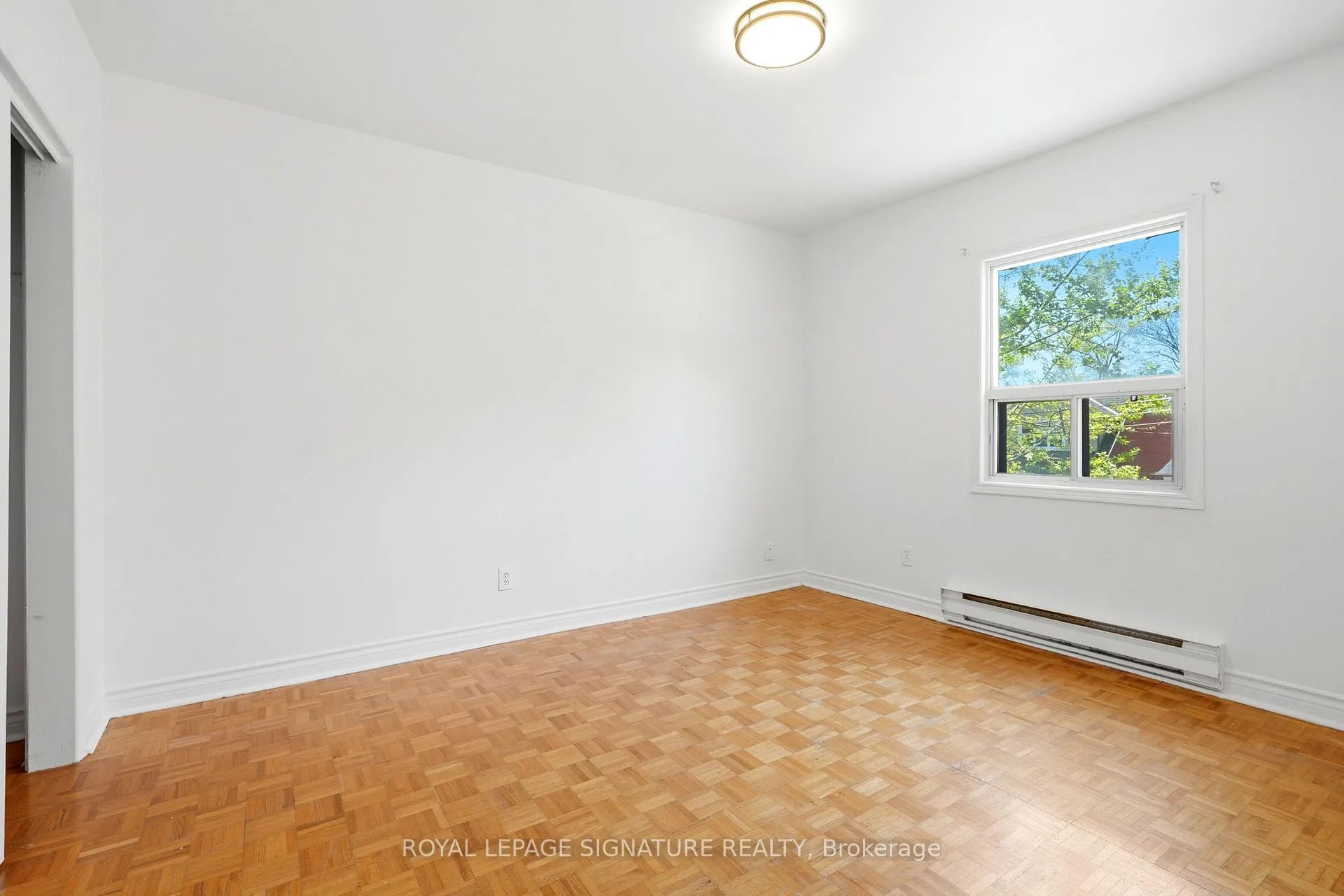 Photo 18 of 227 Woodfield Road, Toronto, Greenwood-Coxwell — HOMEH