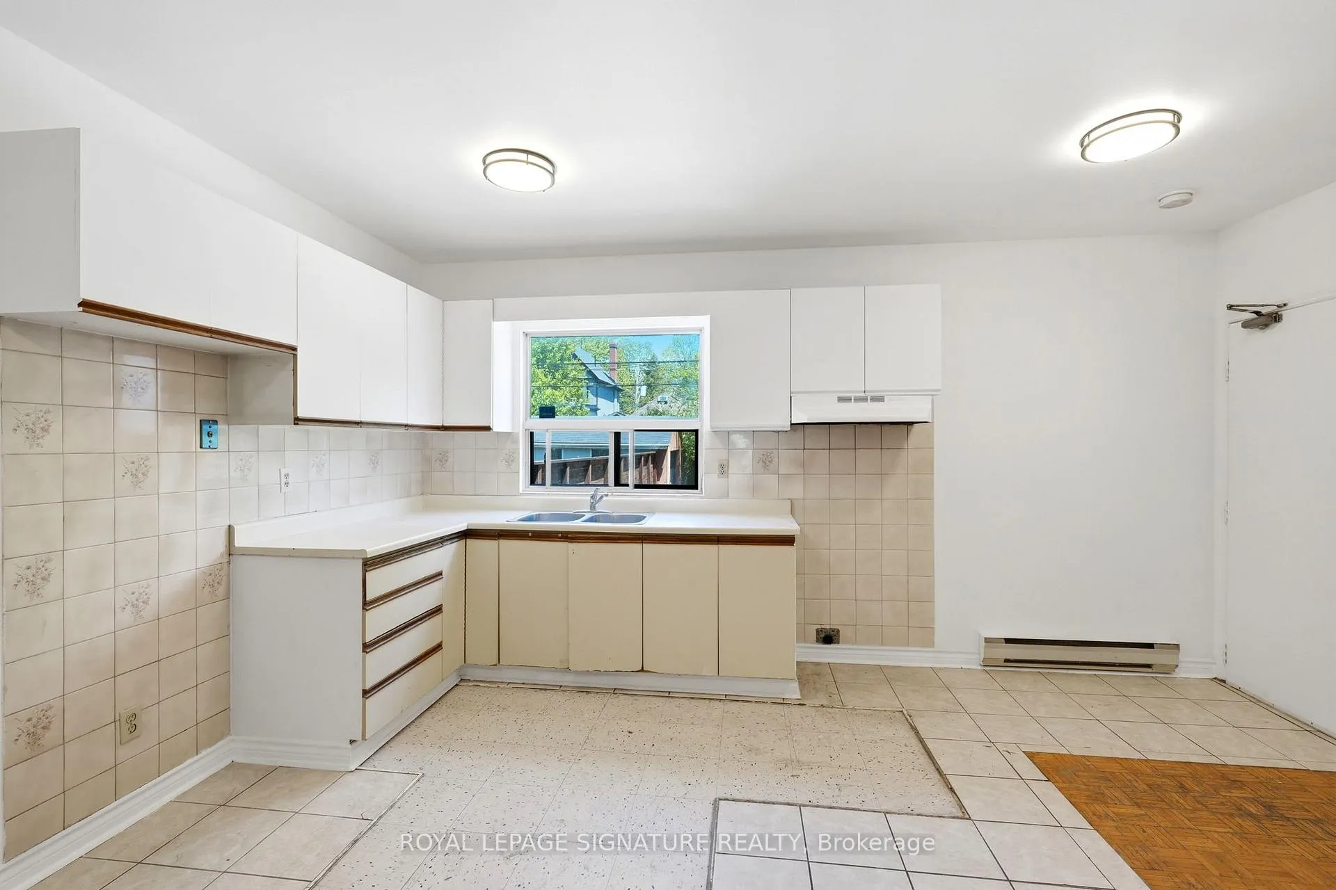 Photo 23 of 227 Woodfield Road, Toronto, Greenwood-Coxwell — HOMEH