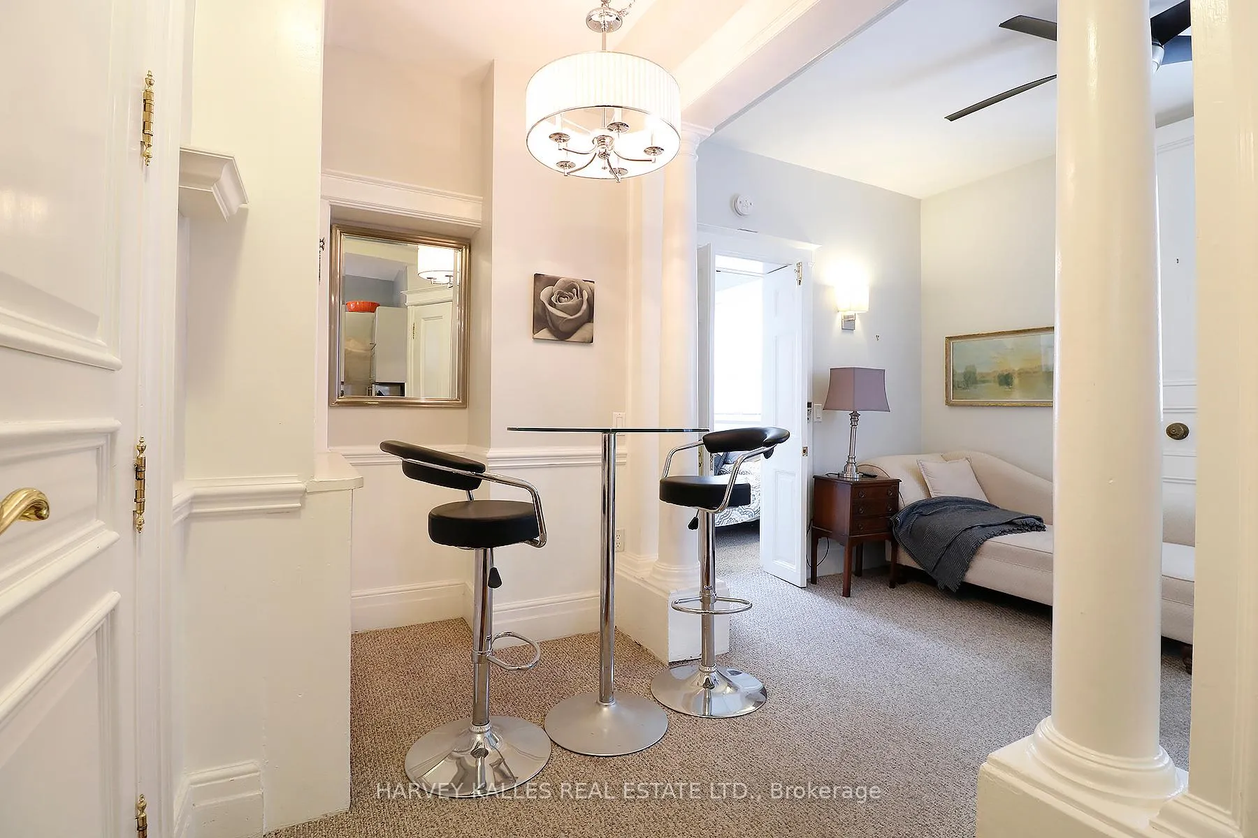 Photo 5 of Unit 4, 27 Hiawatha Road, Toronto, Greenwood-Coxwell — HOMEH