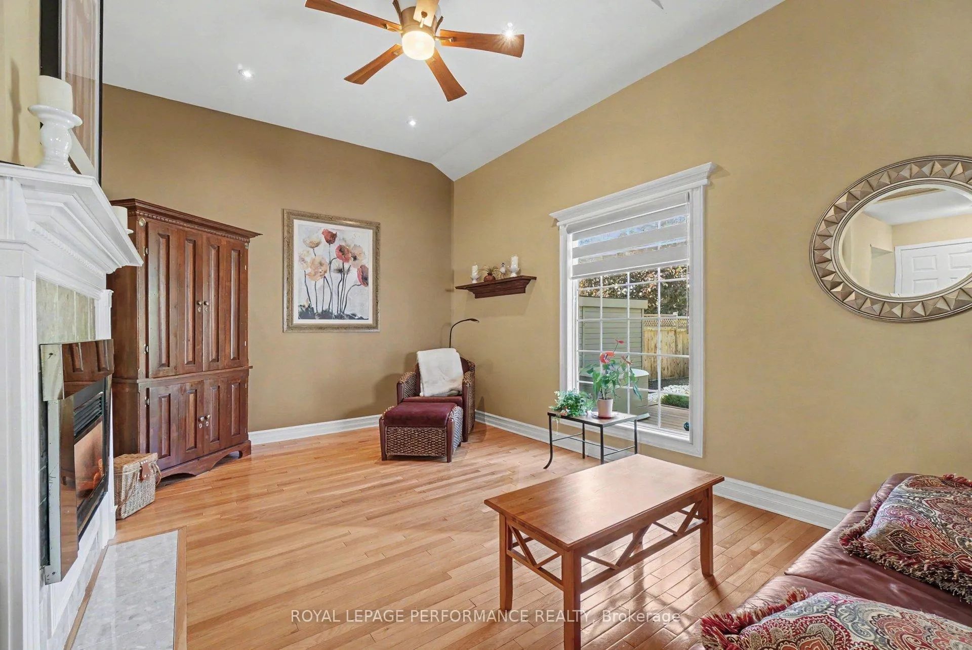 Photo 7 of 1163 Sauterne Park, Ottawa, Convent Glen — HOMEH