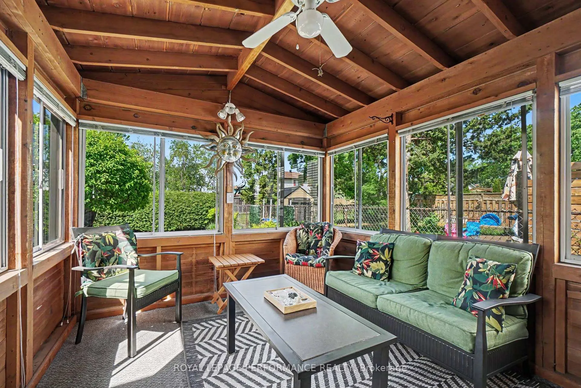 Photo 17 of 1163 Sauterne Park, Ottawa, Convent Glen — HOMEH