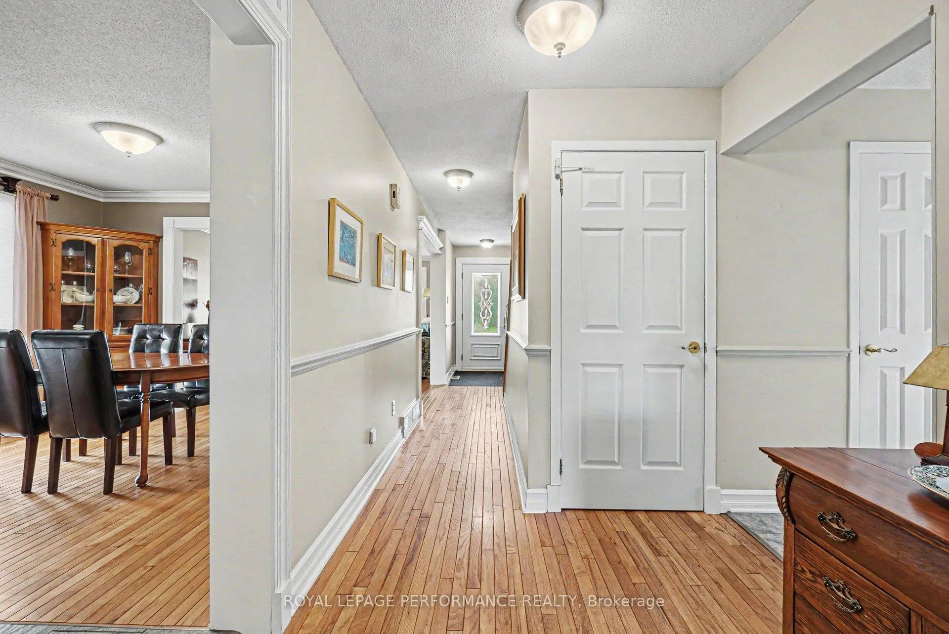 Photo 18 of 1163 Sauterne Park, Ottawa, Convent Glen — HOMEH