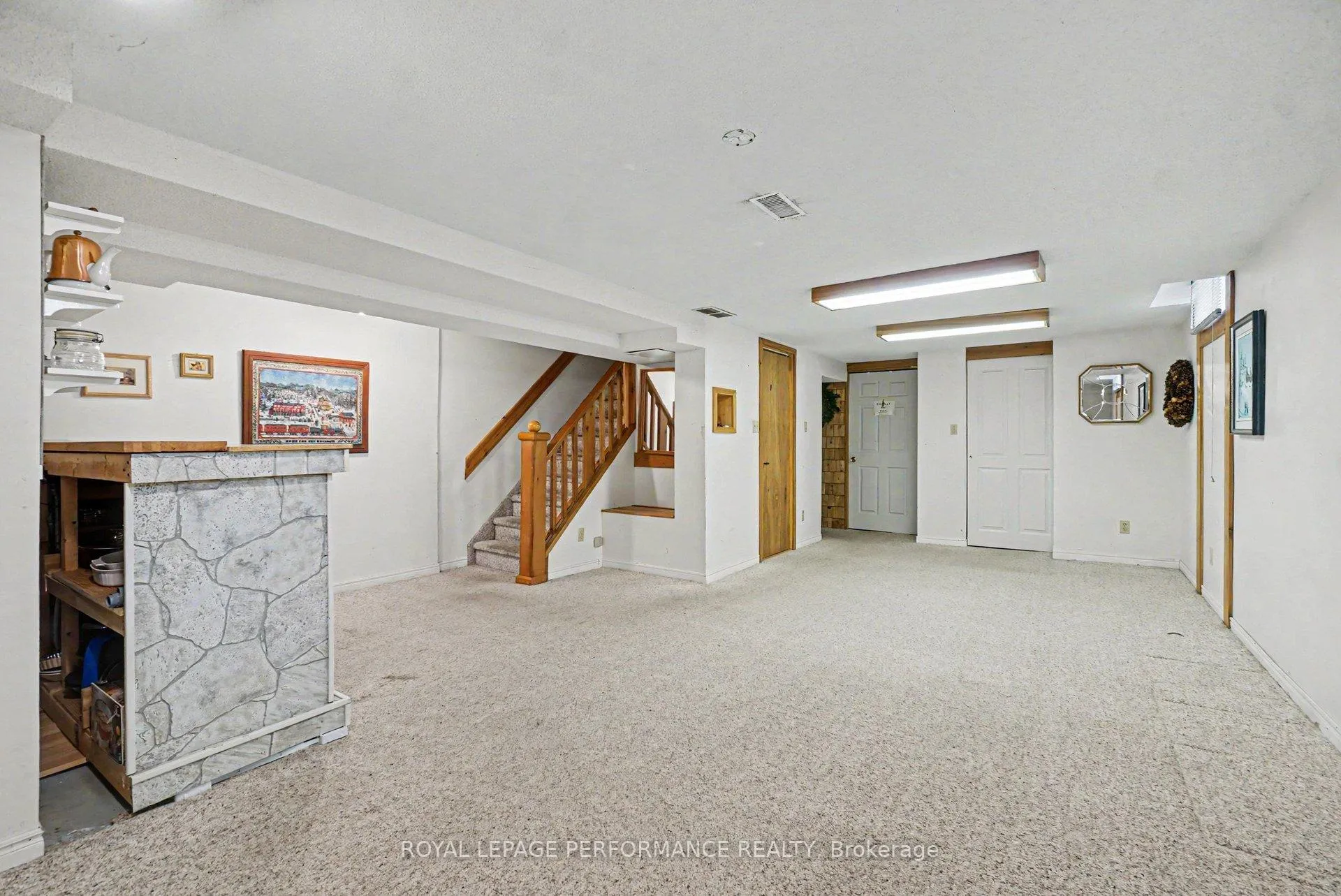 Photo 31 of 1163 Sauterne Park, Ottawa, Convent Glen — HOMEH