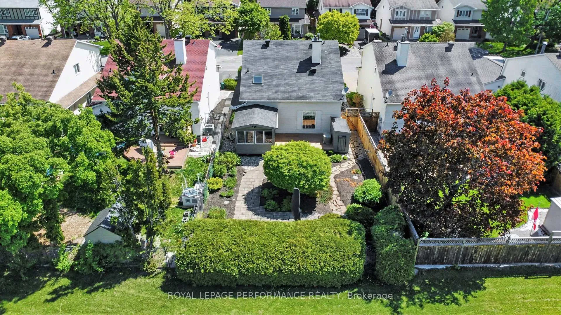 Photo 38 of 1163 Sauterne Park, Ottawa, Convent Glen — HOMEH