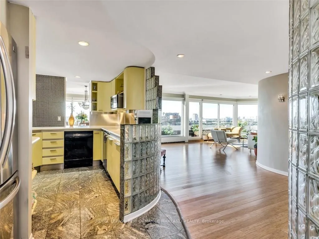 Photo 6 of Unit PHH, 300 Queen Elizabeth Drive, Ottawa, Glebe — HOMEH