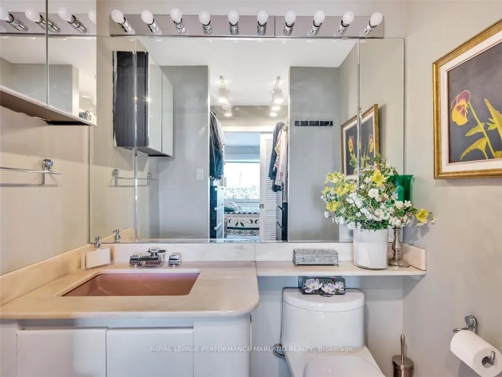 Photo 13 of Unit PHH, 300 Queen Elizabeth Drive, Ottawa, Glebe — HOMEH