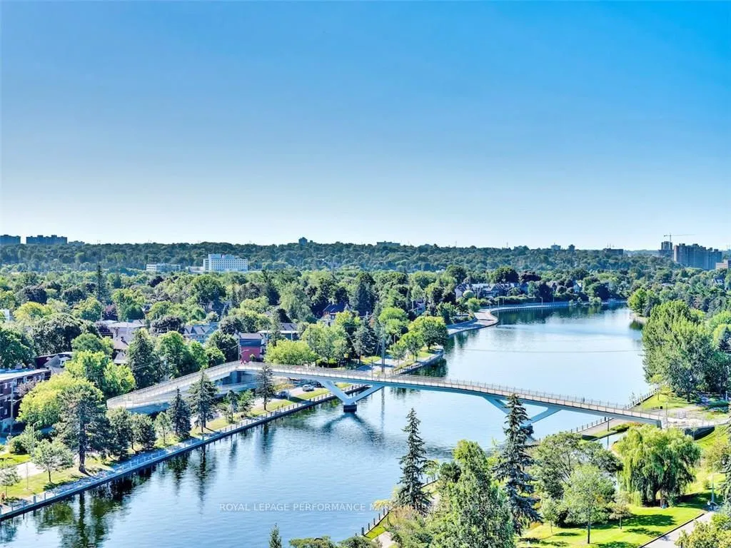 Photo 17 of Unit PHH, 300 Queen Elizabeth Drive, Ottawa, Glebe — HOMEH
