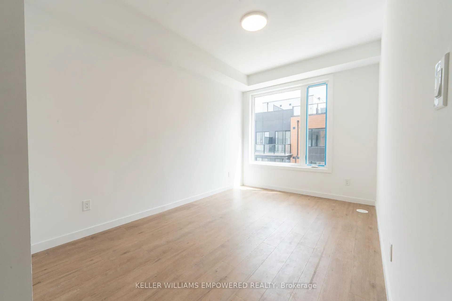 Photo 11 of Unit 22, 3175 Denison Street, Markham, Middlefield — HOMEH
