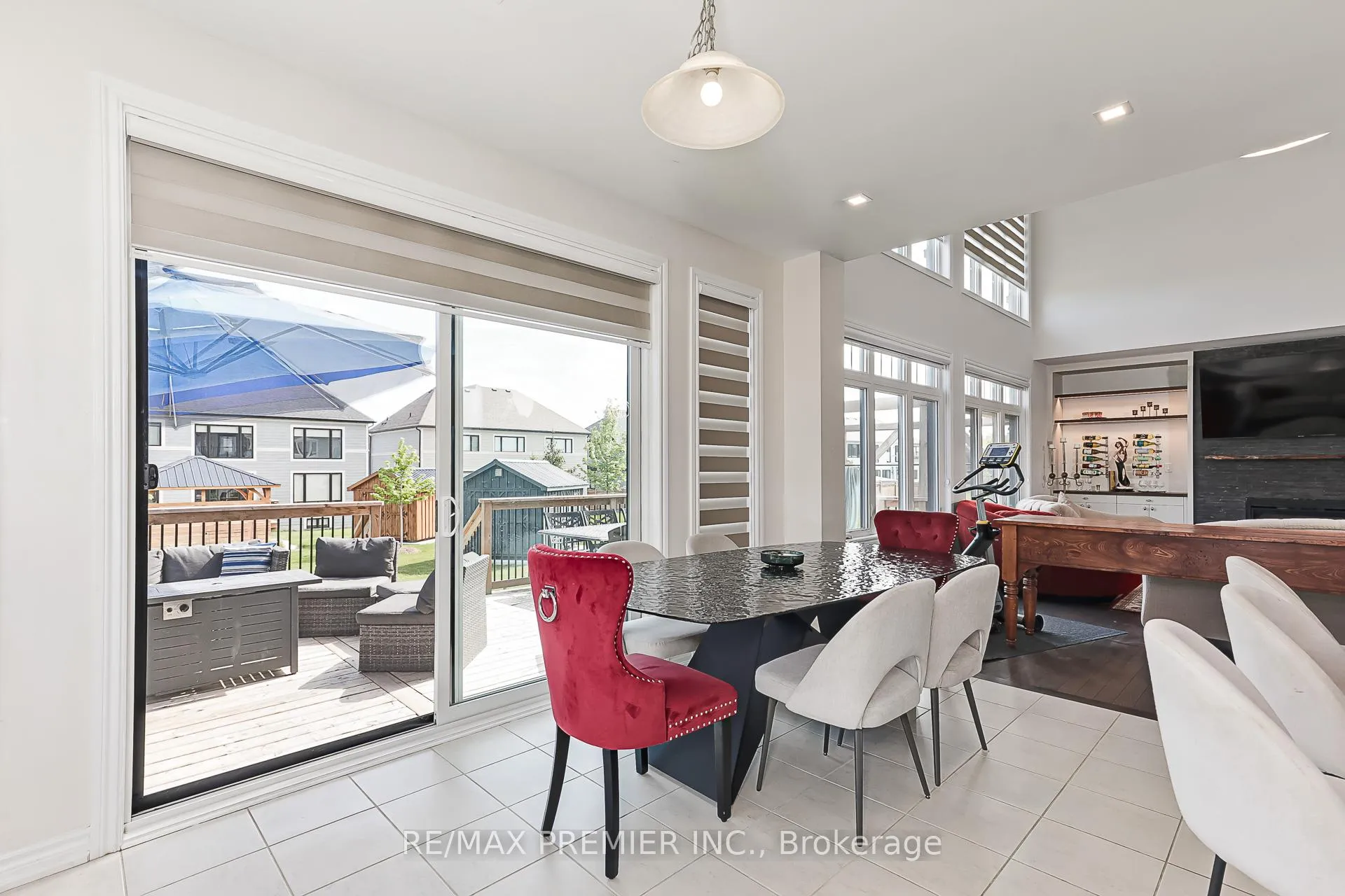 Photo 7 of 100 Stillwater Crescent, Blue Mountains — HOMEH