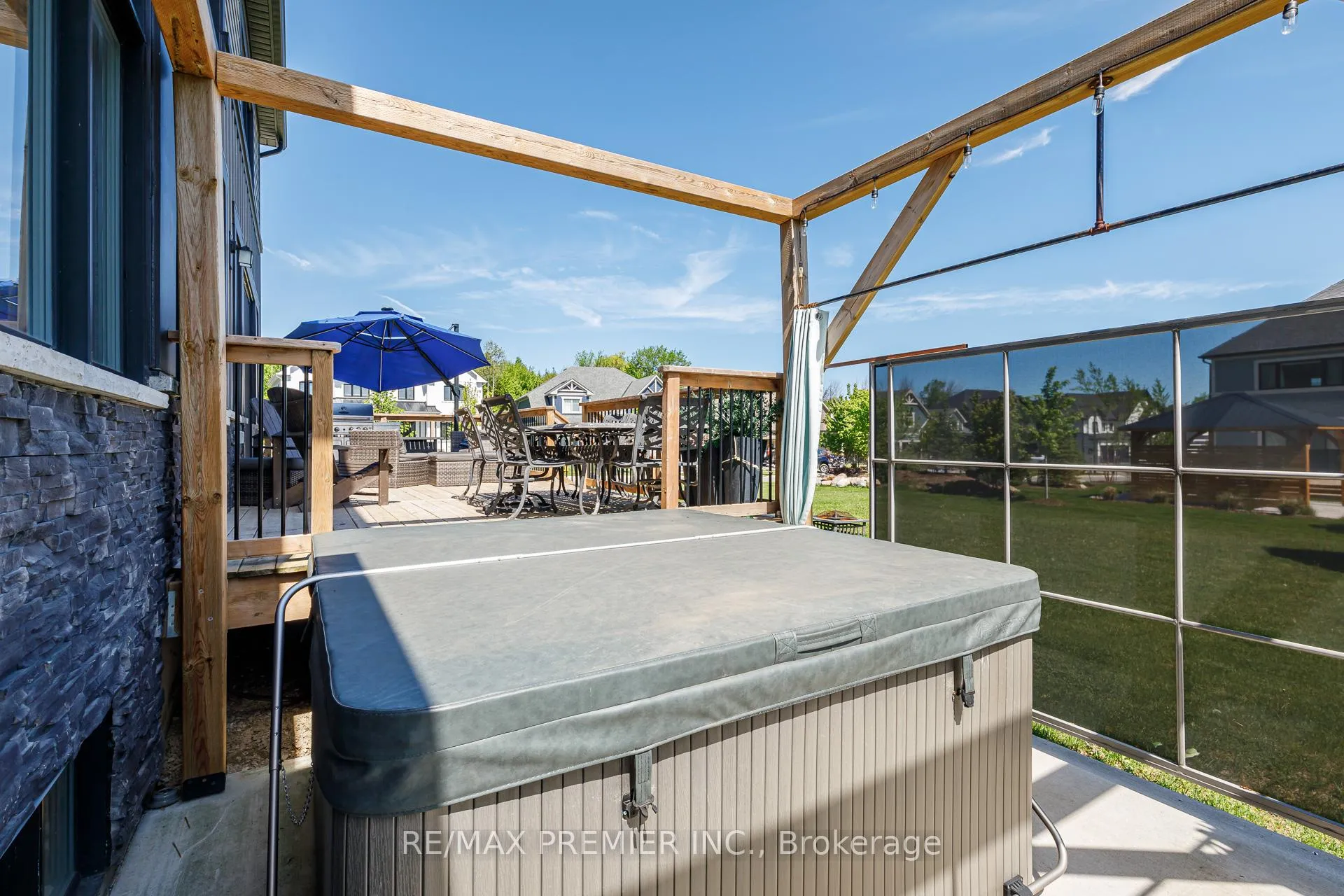 Photo 24 of 100 Stillwater Crescent, Blue Mountains — HOMEH