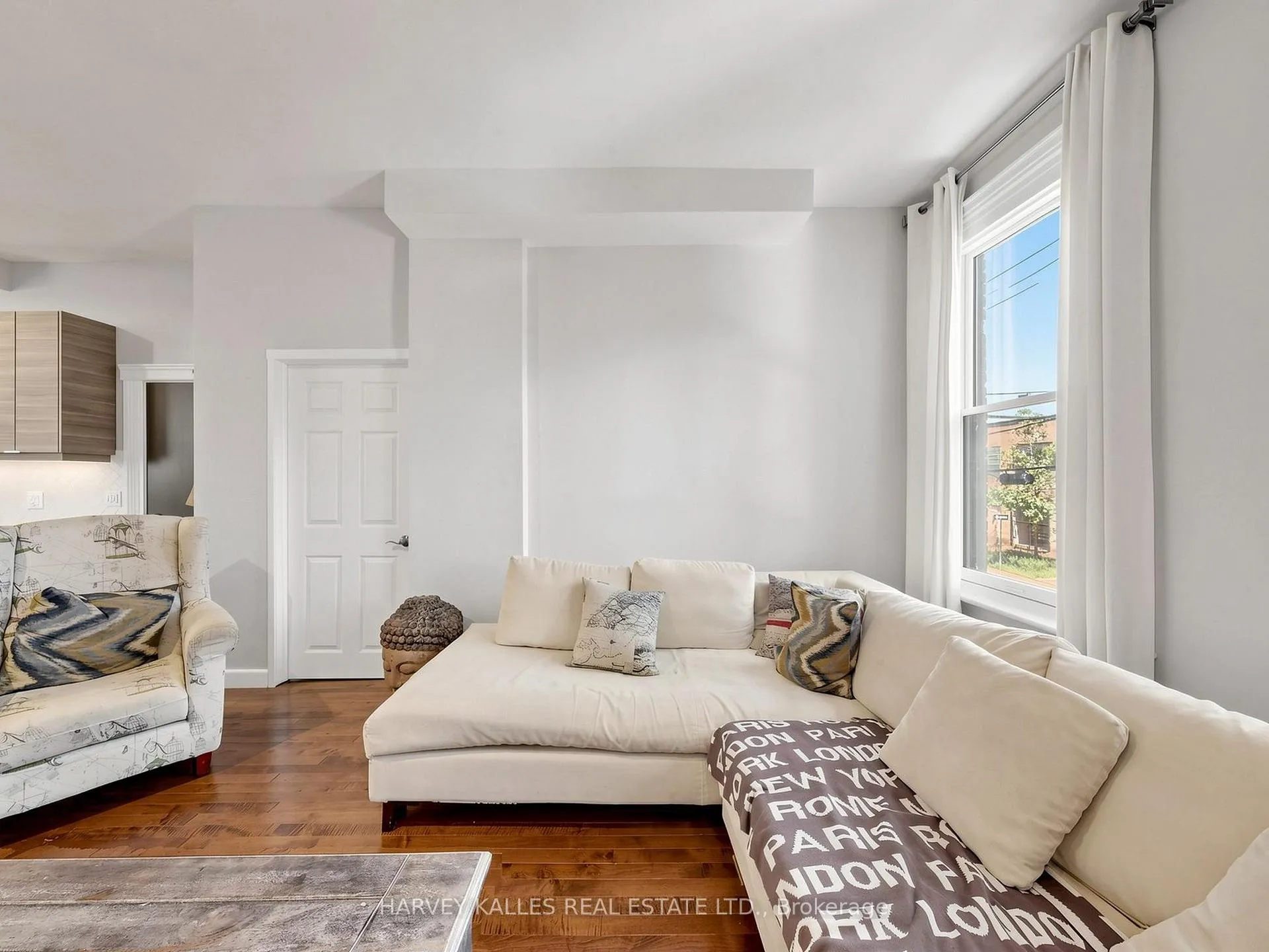 Photo 11 of Unit 2, 134 Seaton Street, Toronto, Moss Park — HOMEH