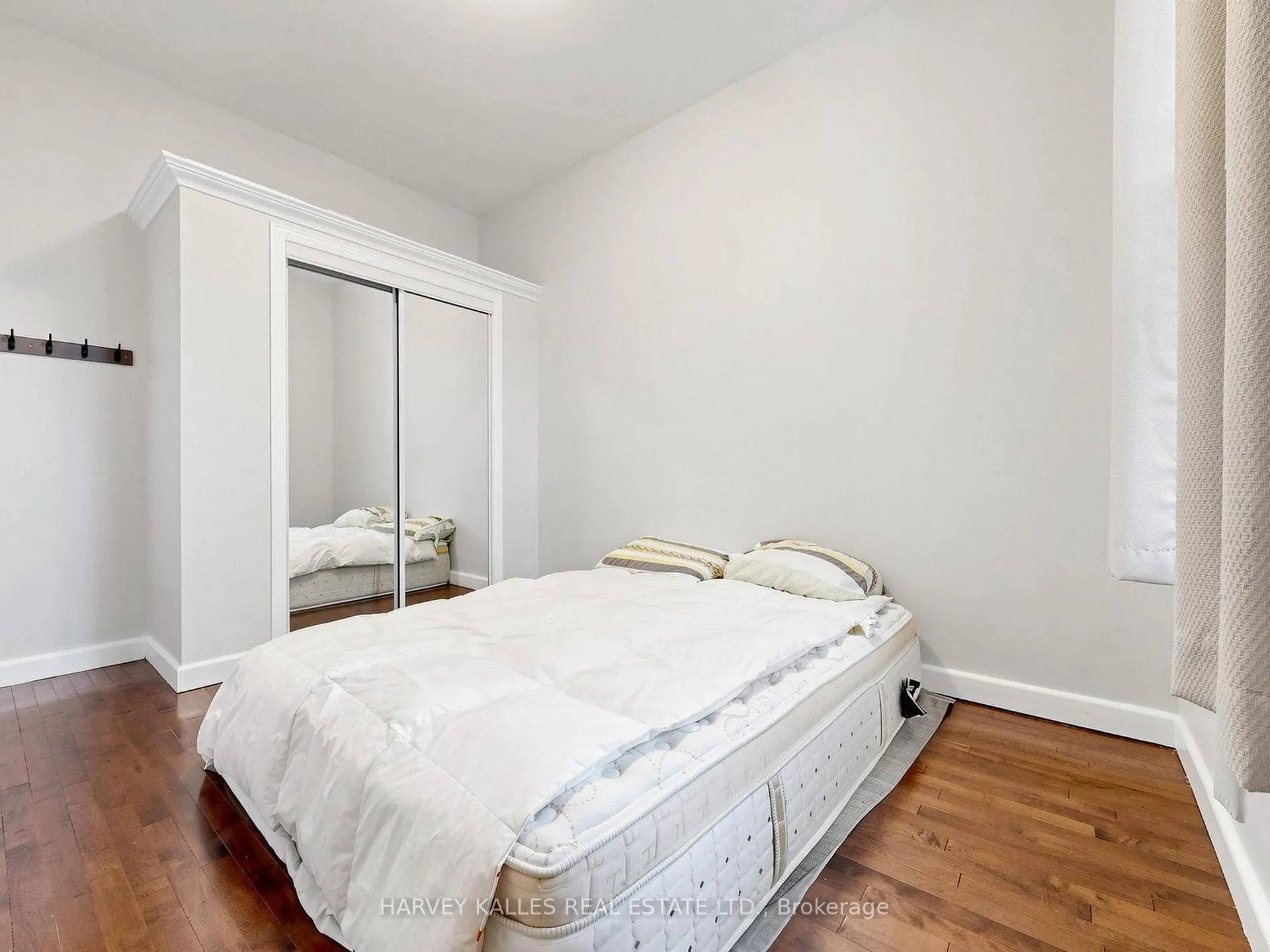 Photo 22 of Unit 2, 134 Seaton Street, Toronto, Moss Park — HOMEH