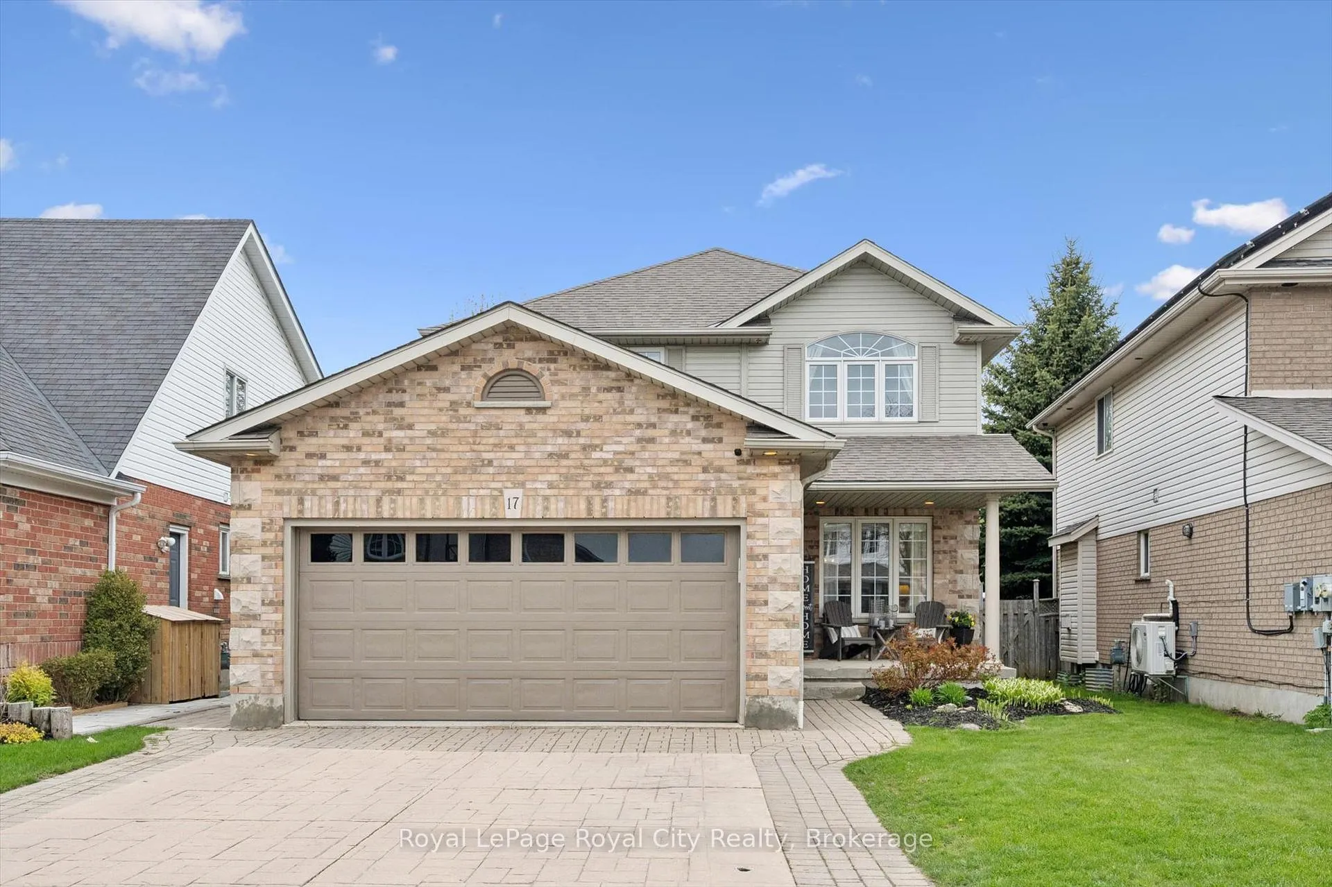 Front of 17 Carroll Crescent