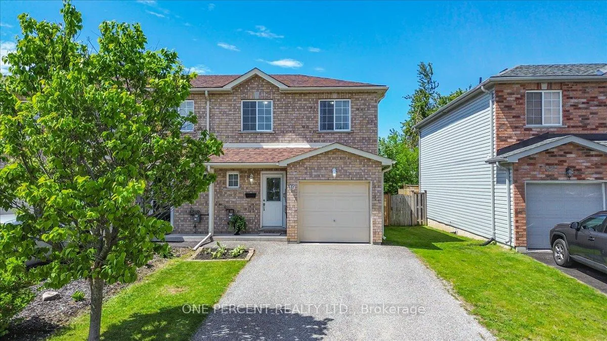 Photo 1 of 19 Michelle Drive, Orillia — HOMEH