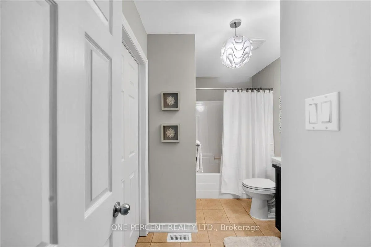 Photo 19 of 19 Michelle Drive, Orillia — HOMEH