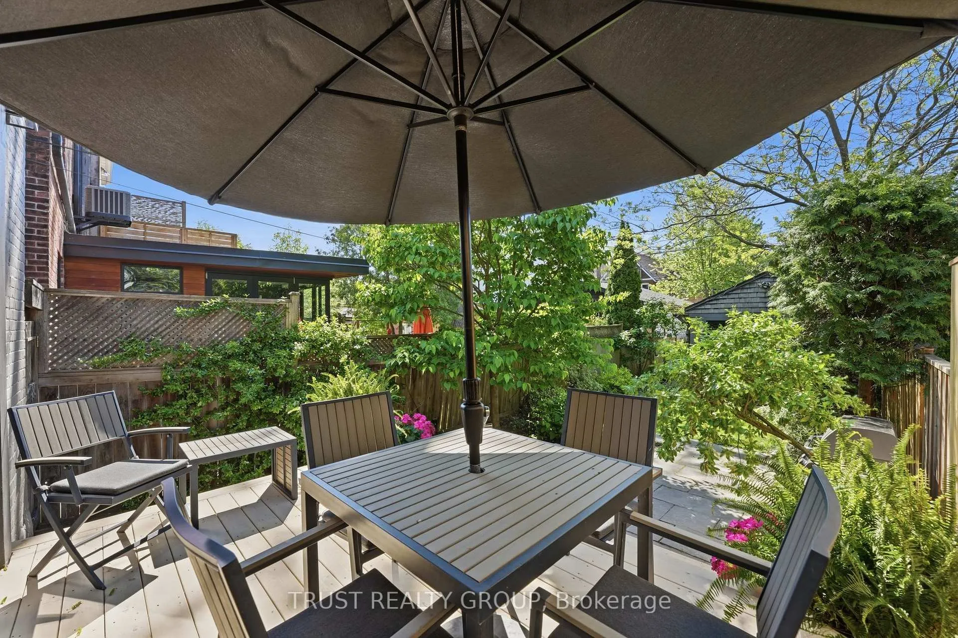 Photo 31 of 105 Pearson Avenue, Toronto, Roncesvalles — HOMEH