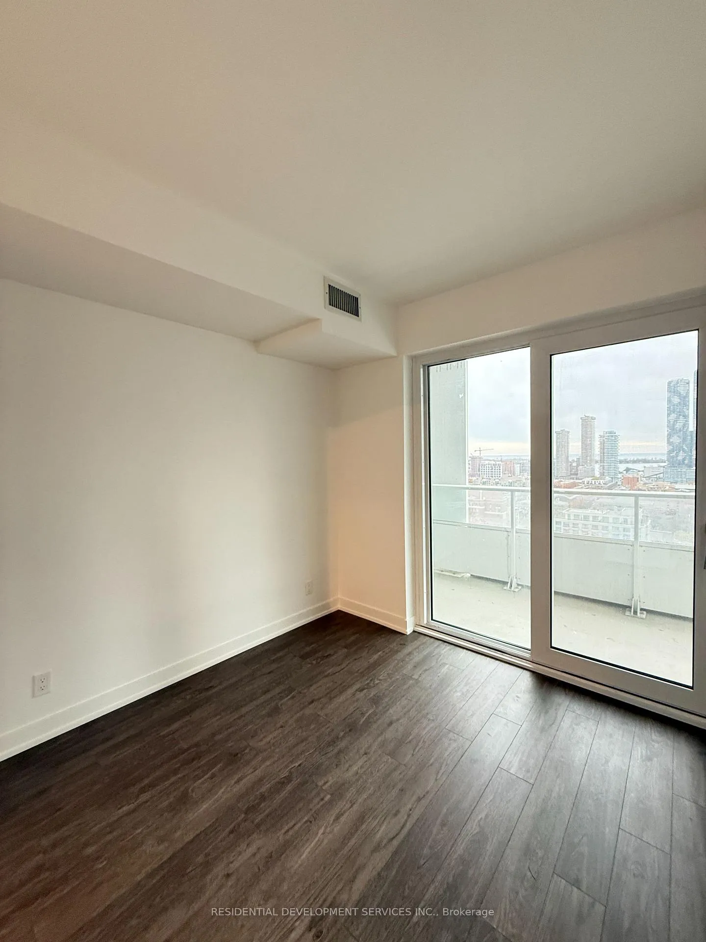Photo 7 of Unit 2110, 88 Queen Street, Toronto, Church-Yonge Corridor — HOMEH