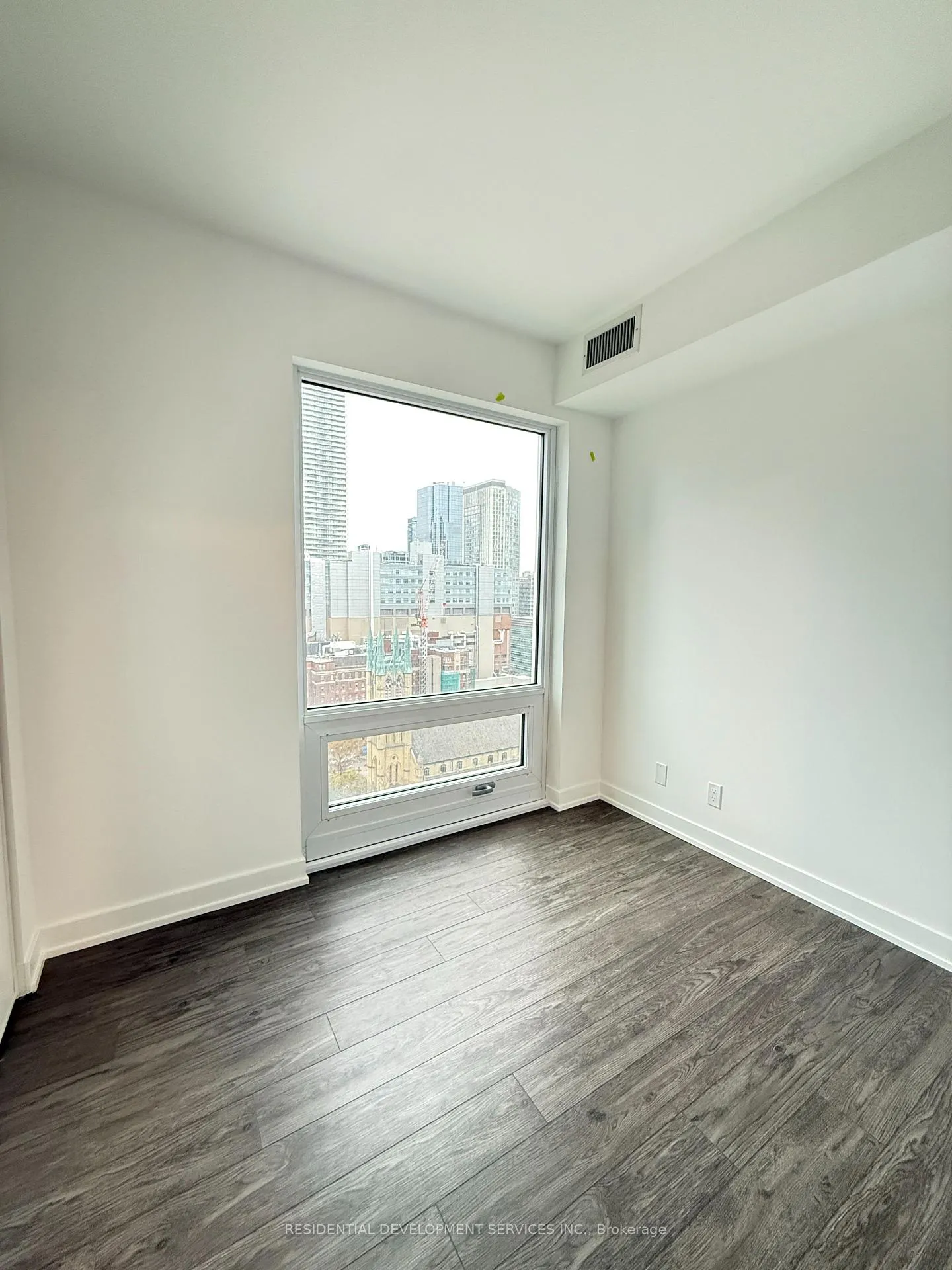 Photo 9 of Unit 2110, 88 Queen Street, Toronto, Church-Yonge Corridor — HOMEH