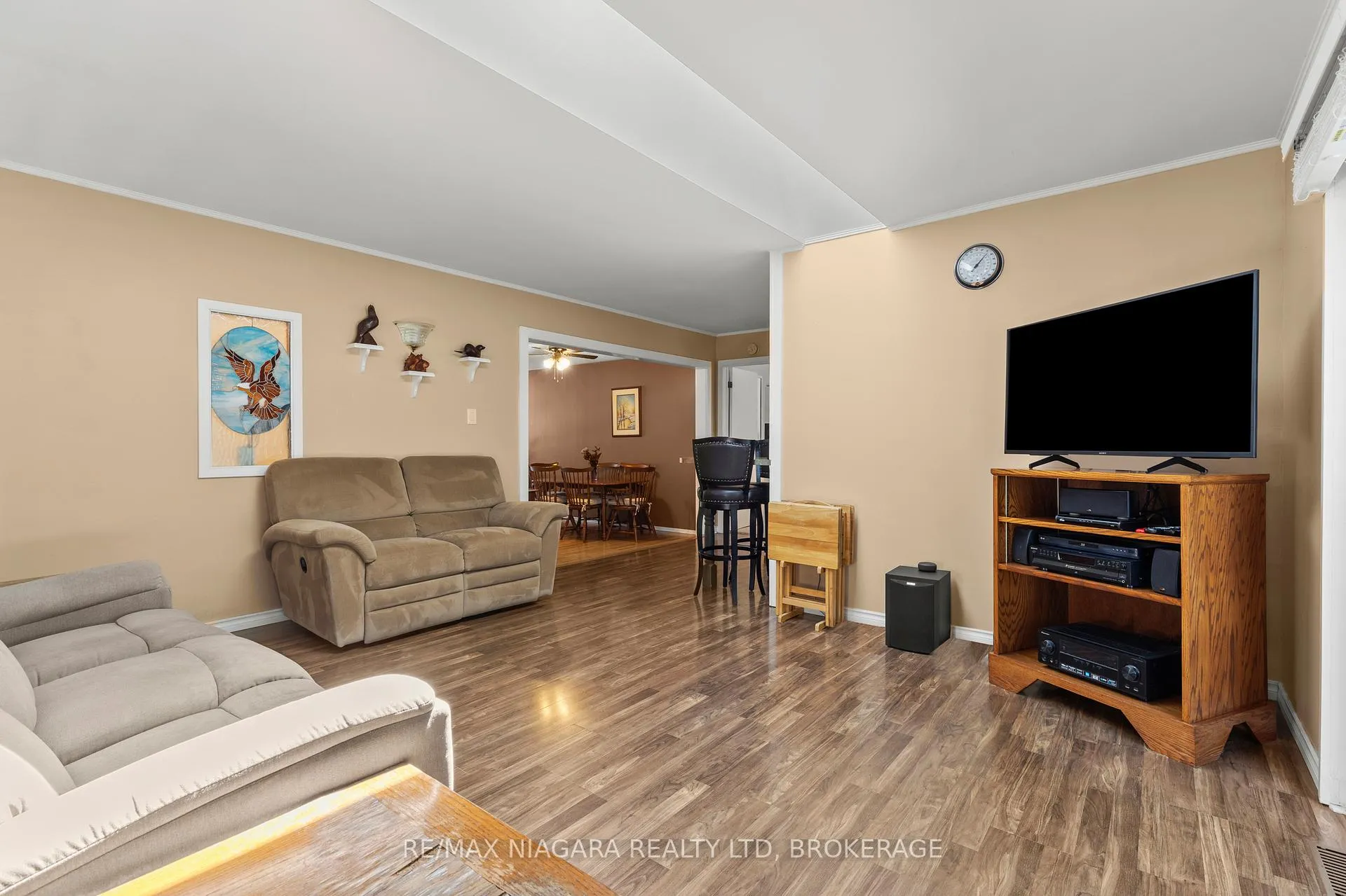 Photo 13 of 7931 Watson Street, Niagara Falls, Ascot — HOMEH