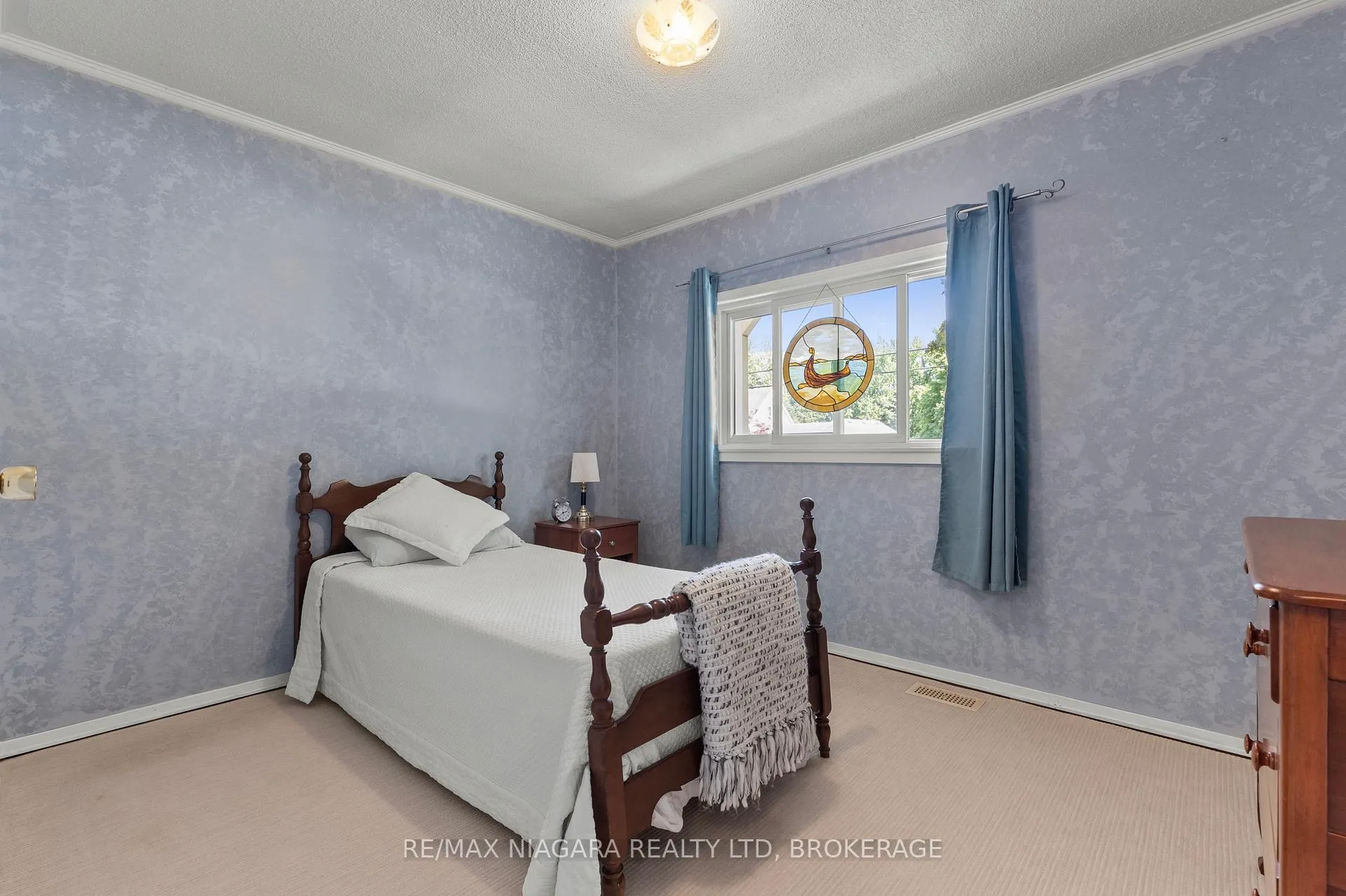 Photo 17 of 7931 Watson Street, Niagara Falls, Ascot — HOMEH