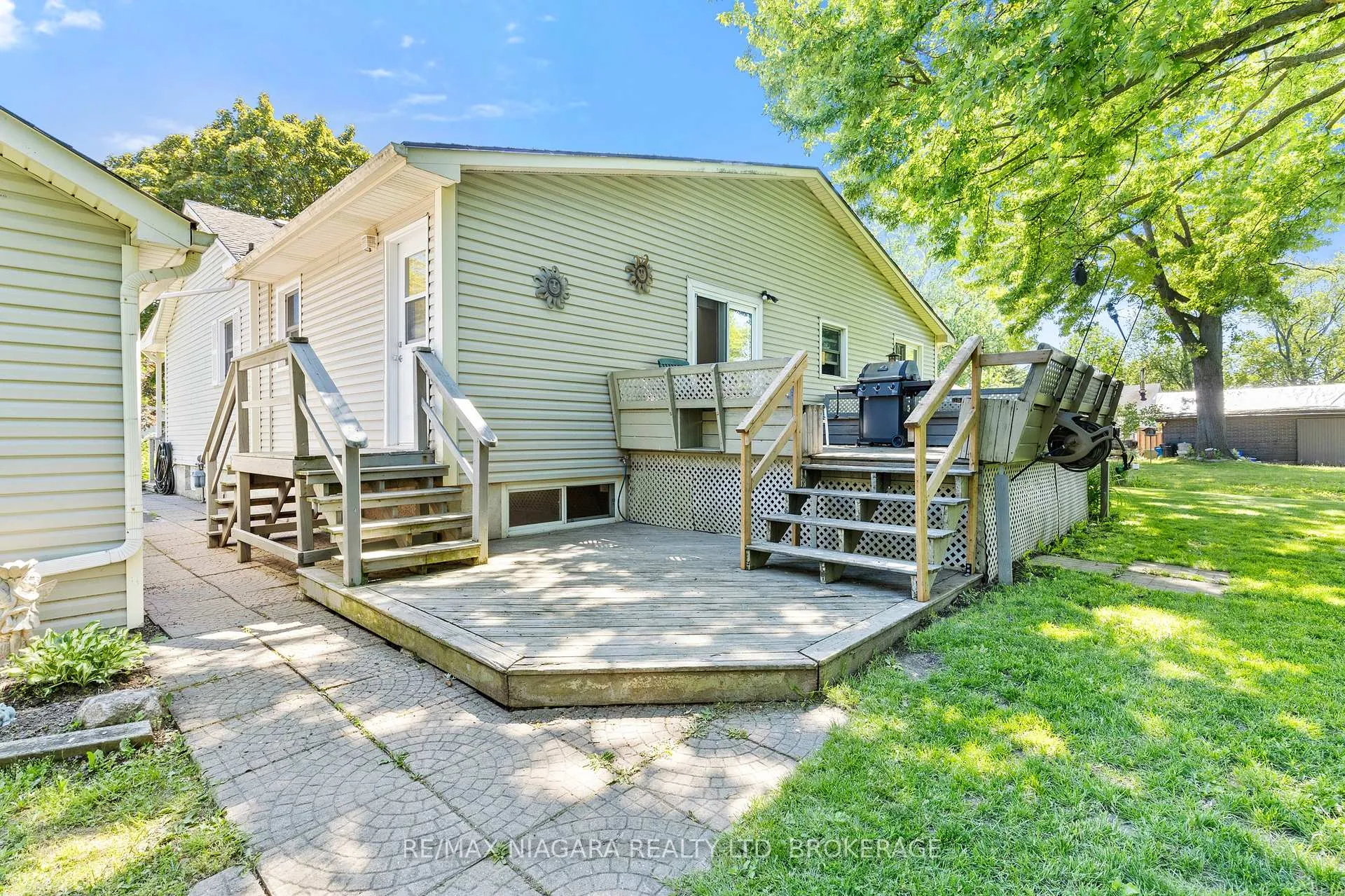 Photo 28 of 7931 Watson Street, Niagara Falls, Ascot — HOMEH