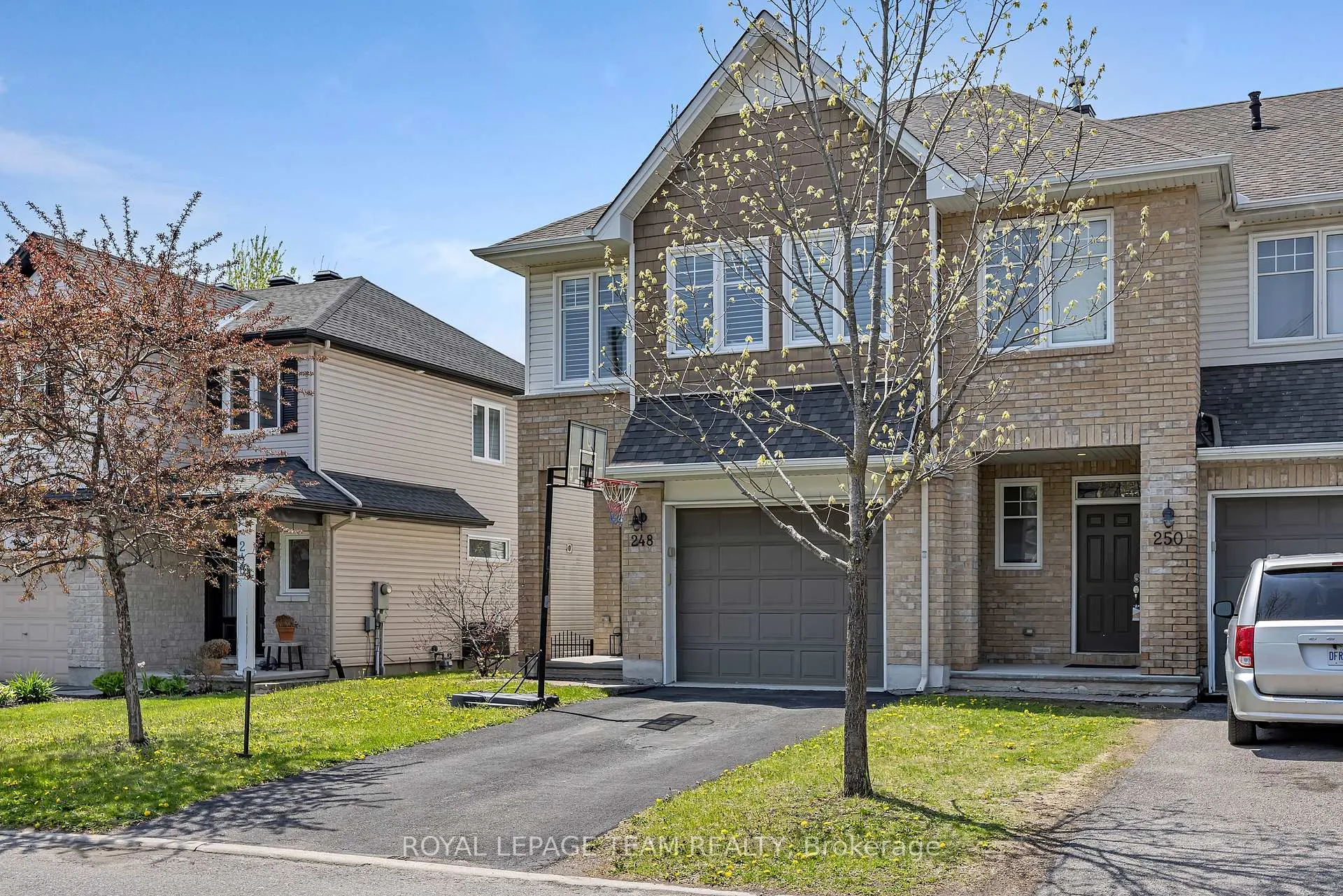Photo 3 of 248 Meadowlilly Road, Ottawa, Blossom Park/Kemp Park/Findlay Creek — HOMEH