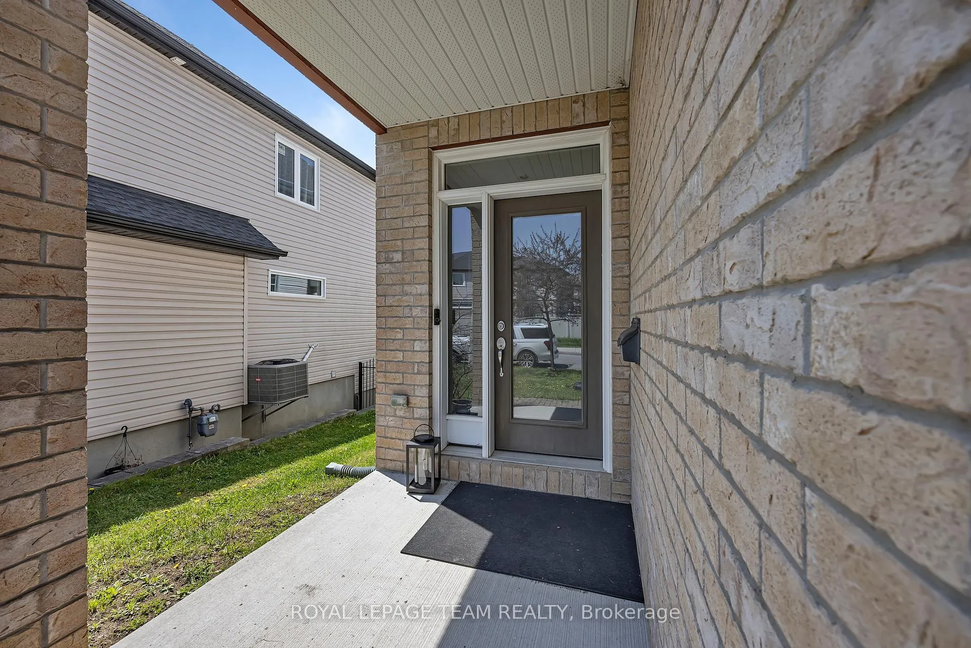 Photo 5 of 248 Meadowlilly Road, Ottawa, Blossom Park/Kemp Park/Findlay Creek — HOMEH