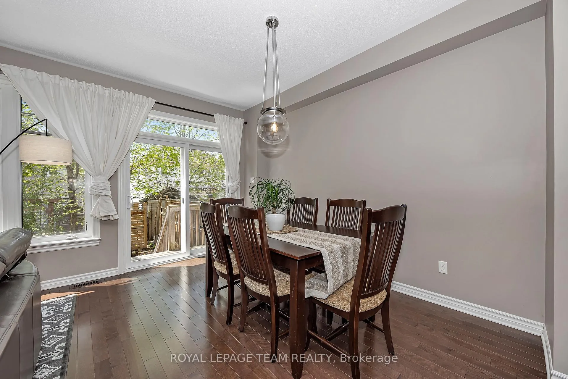 Photo 13 of 248 Meadowlilly Road, Ottawa, Blossom Park/Kemp Park/Findlay Creek — HOMEH