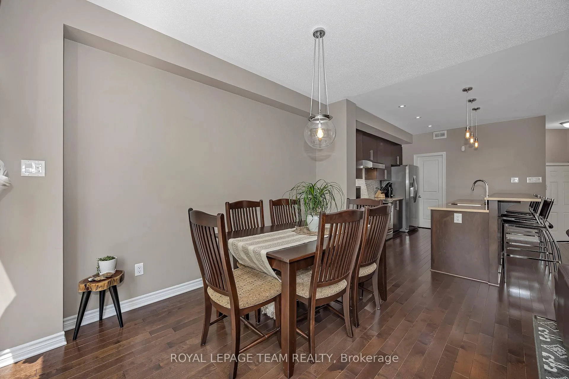 Photo 14 of 248 Meadowlilly Road, Ottawa, Blossom Park/Kemp Park/Findlay Creek — HOMEH