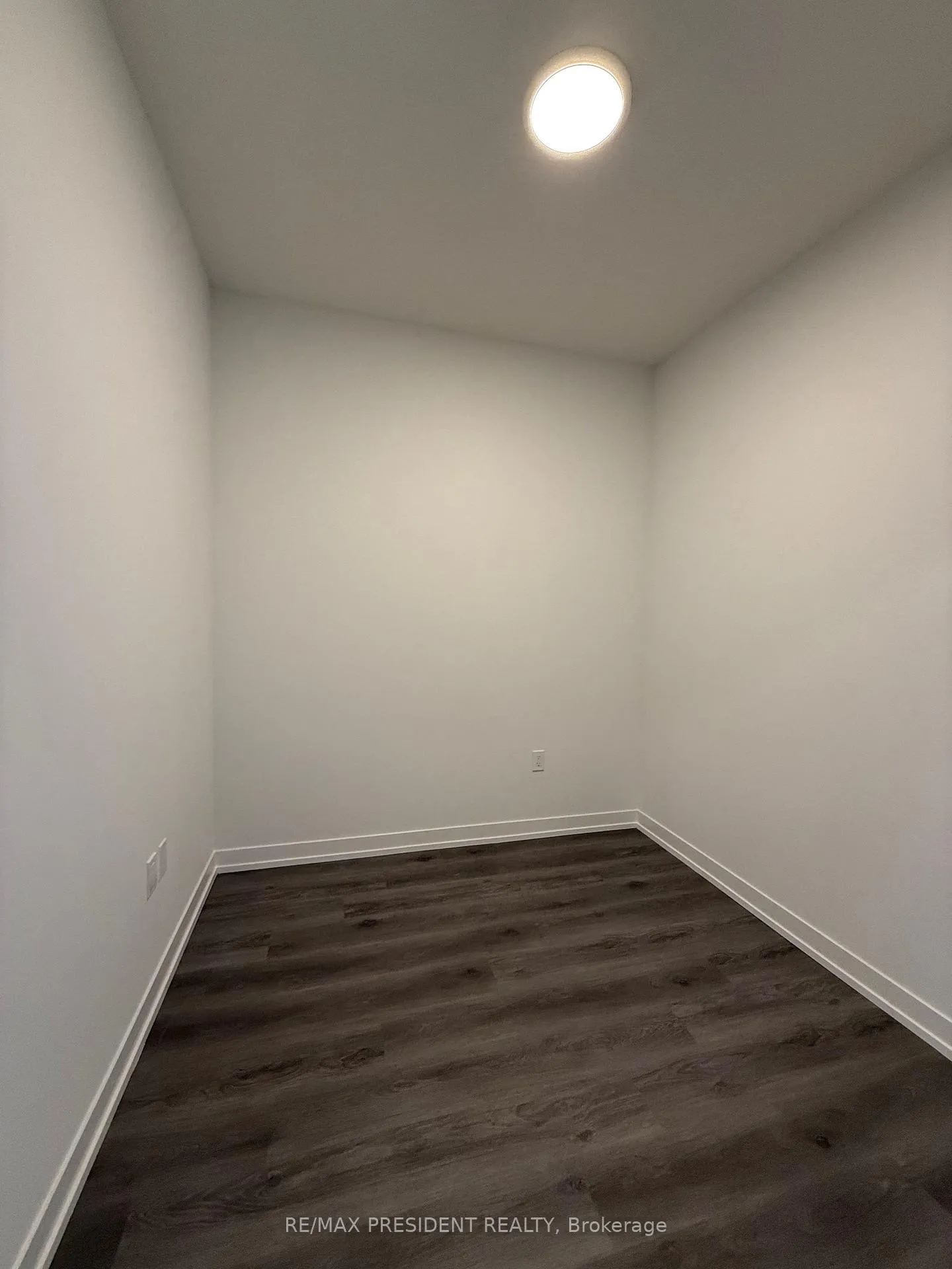 Photo 3 of Unit 2307, 225 Commerce Street, Vaughan, Vaughan Corporate Centre — HOMEH