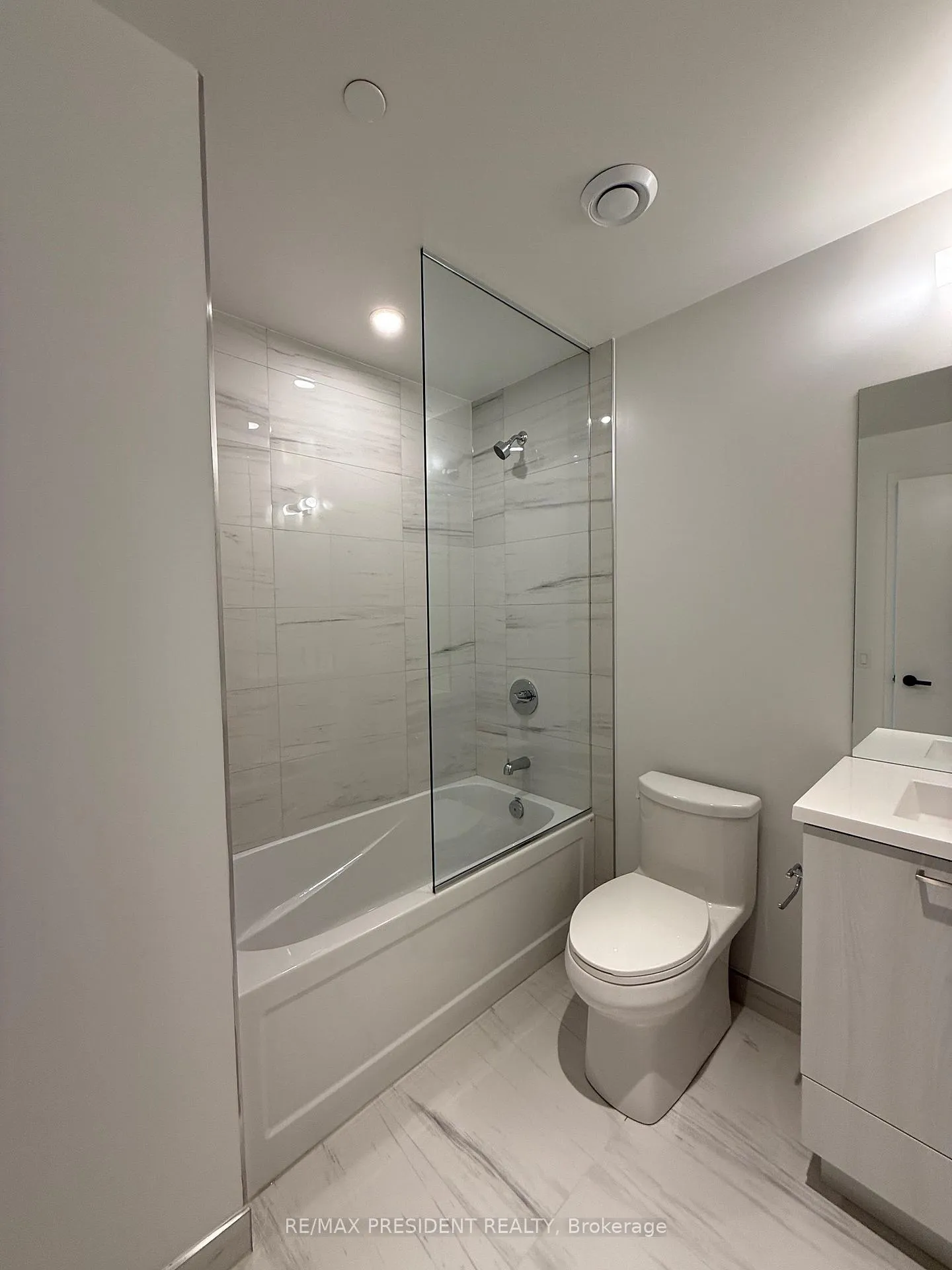 Photo 7 of Unit 2307, 225 Commerce Street, Vaughan, Vaughan Corporate Centre — HOMEH
