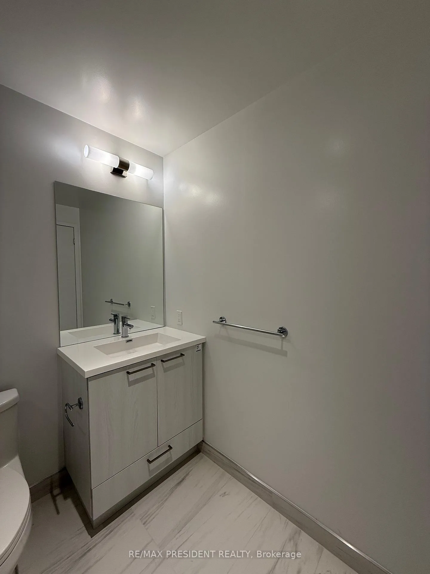 Photo 8 of Unit 2307, 225 Commerce Street, Vaughan, Vaughan Corporate Centre — HOMEH