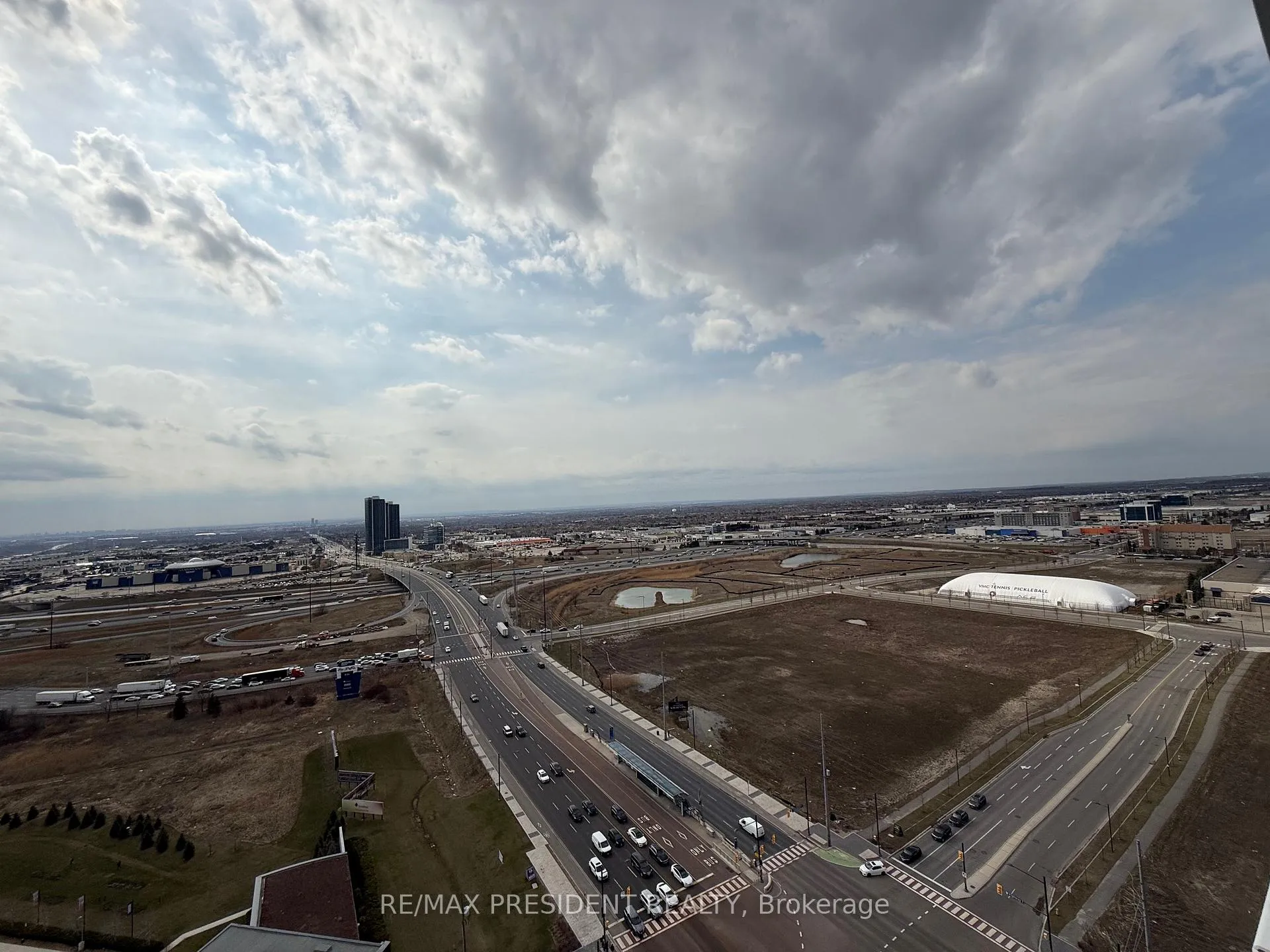 Photo 23 of Unit 2307, 225 Commerce Street, Vaughan, Vaughan Corporate Centre — HOMEH