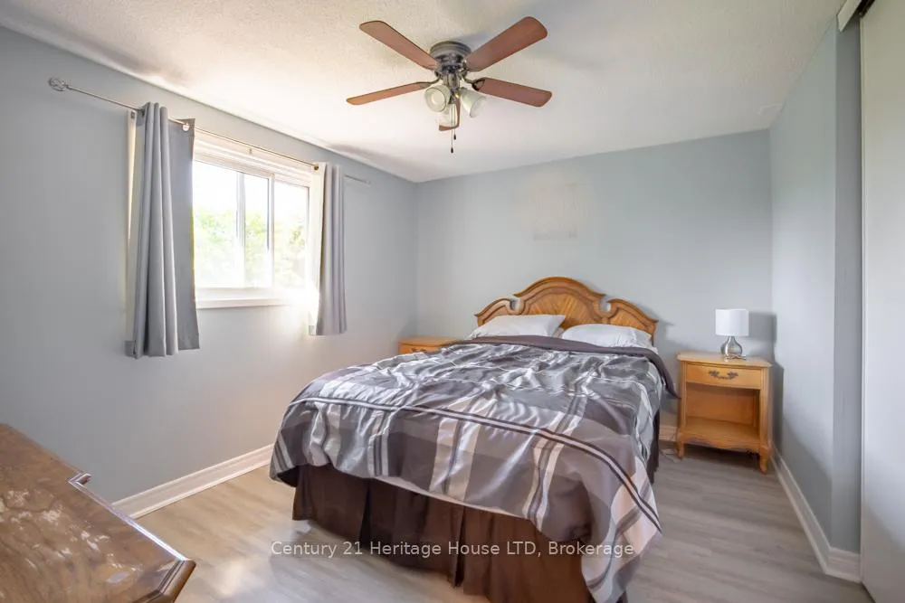 Photo 14 of 20 Baldwin Circle, Thorold, Confederation Heights — HOMEH