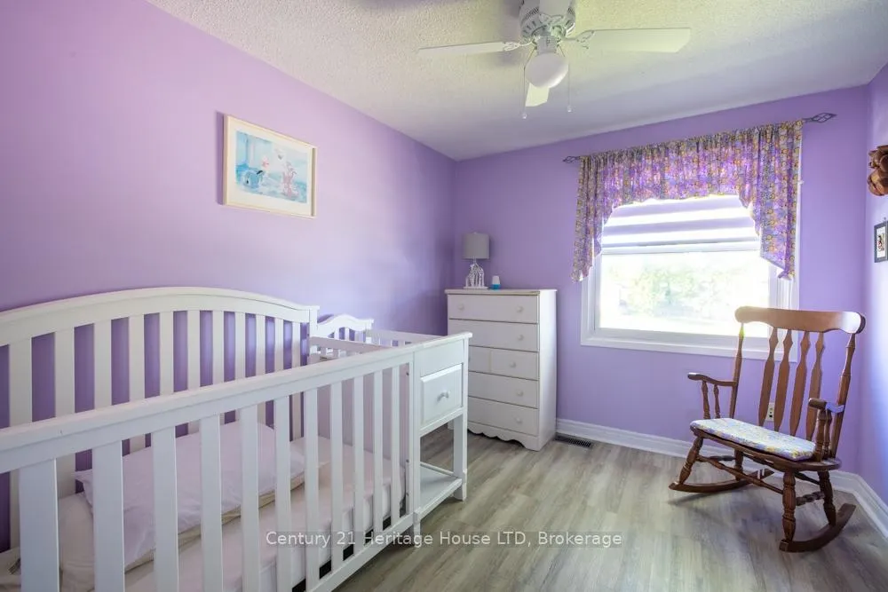 Photo 17 of 20 Baldwin Circle, Thorold, Confederation Heights — HOMEH